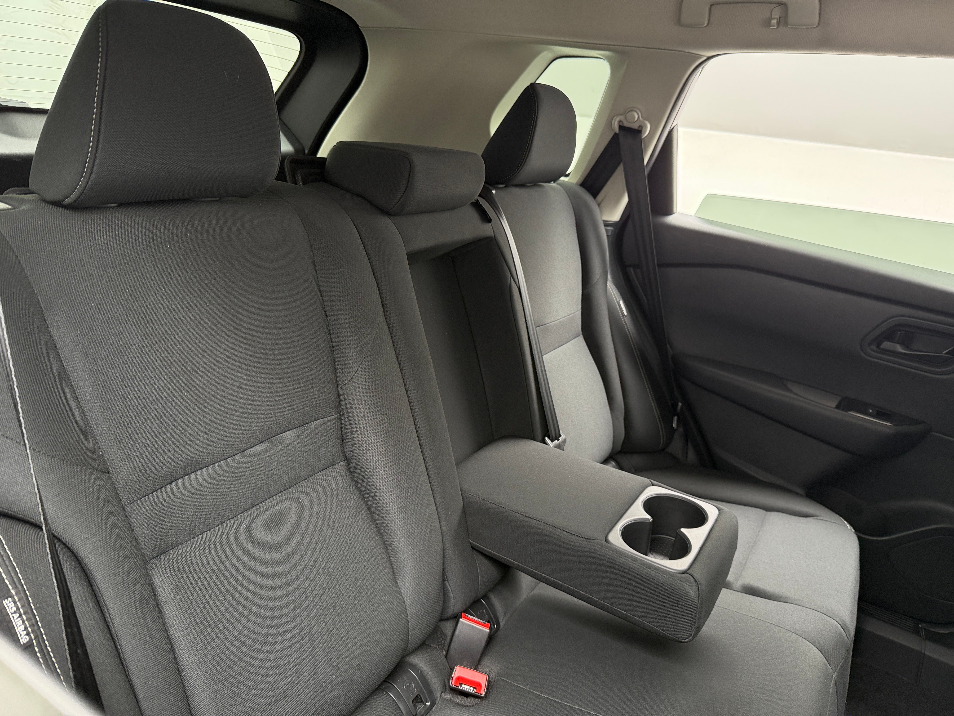 2024 Nissan Rogue S 6