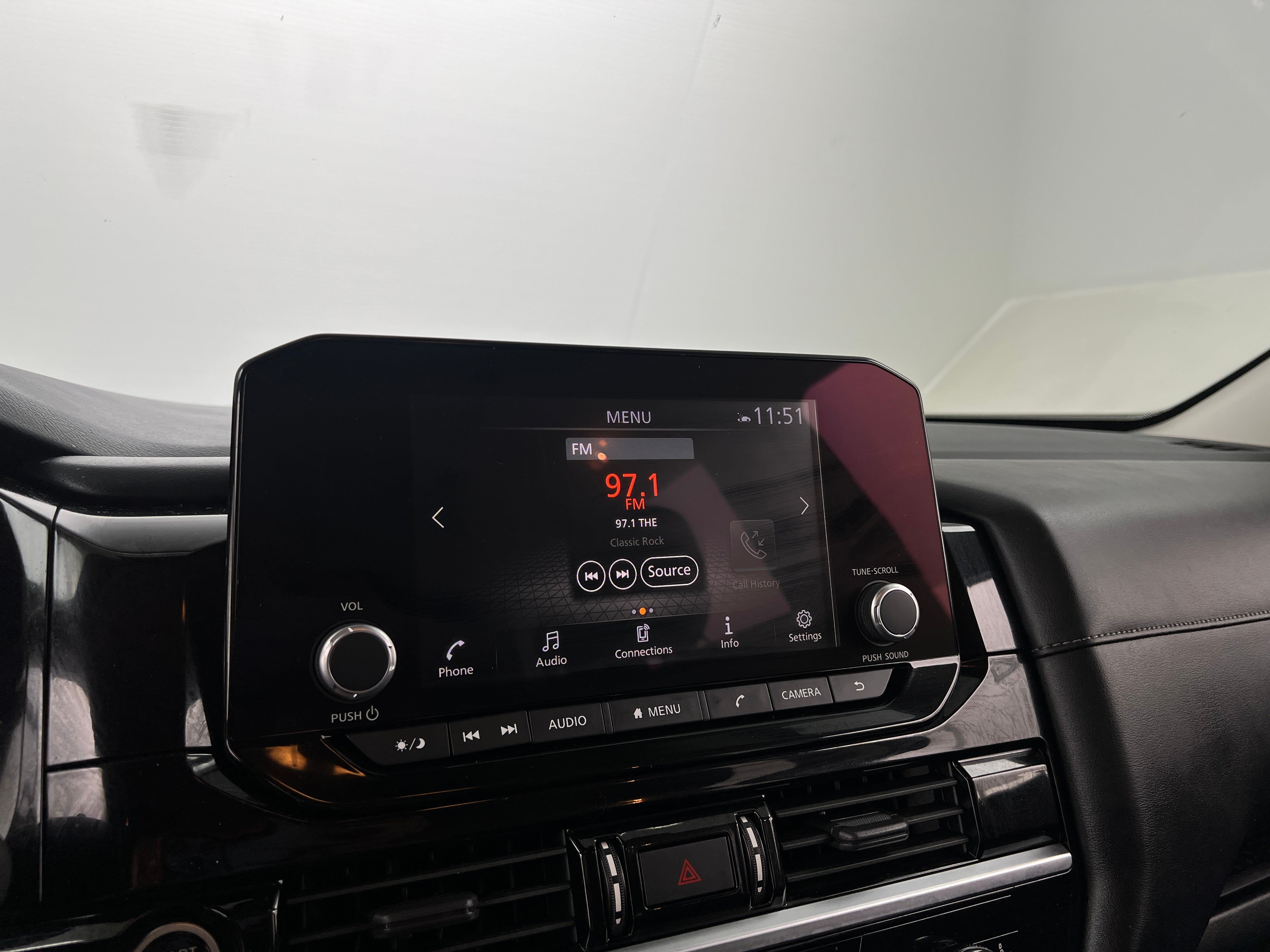 2023 Nissan Pathfinder SV 4