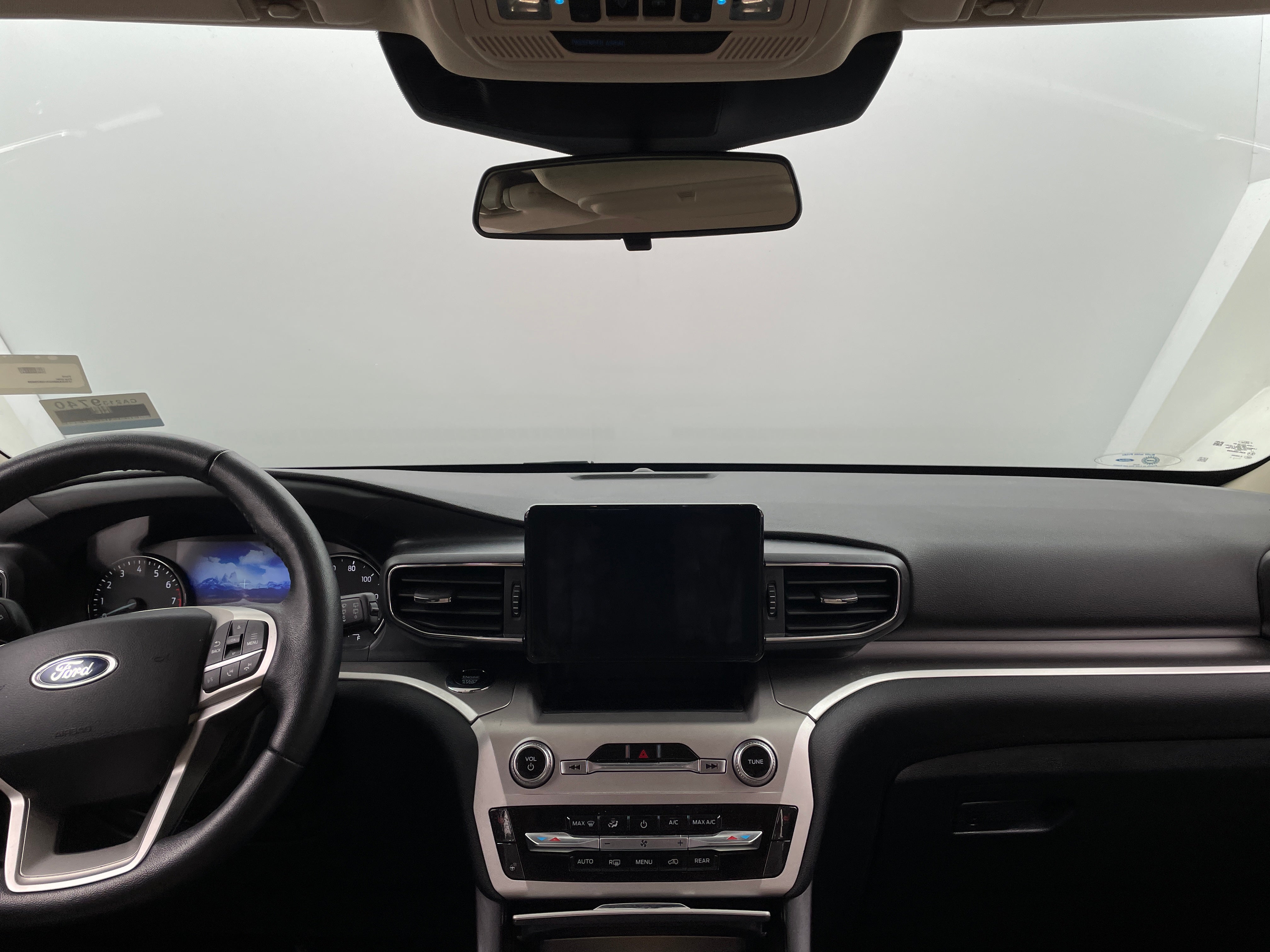 2021 Ford Explorer XLT 3