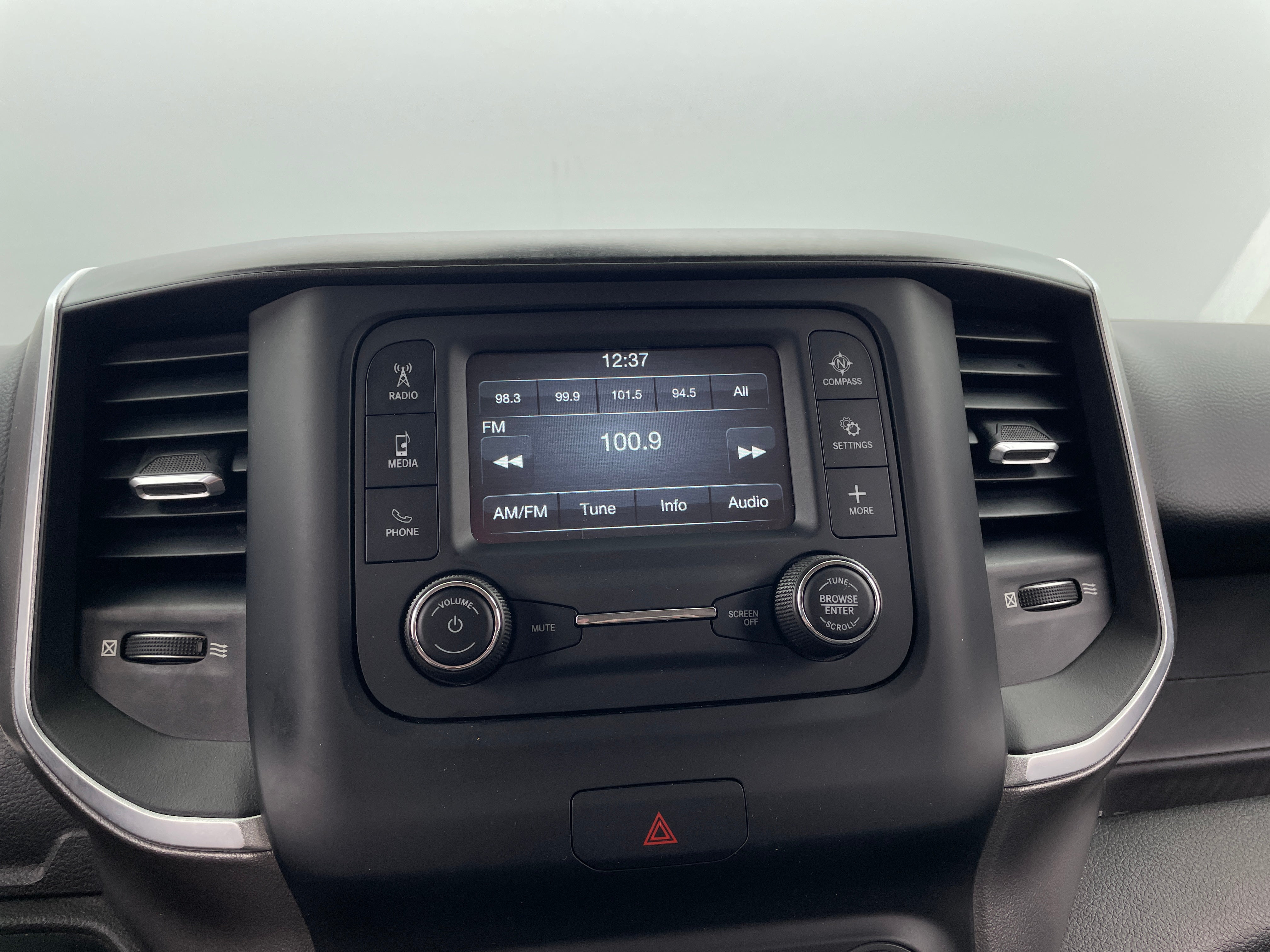 2019 RAM 1500 Big Horn 4