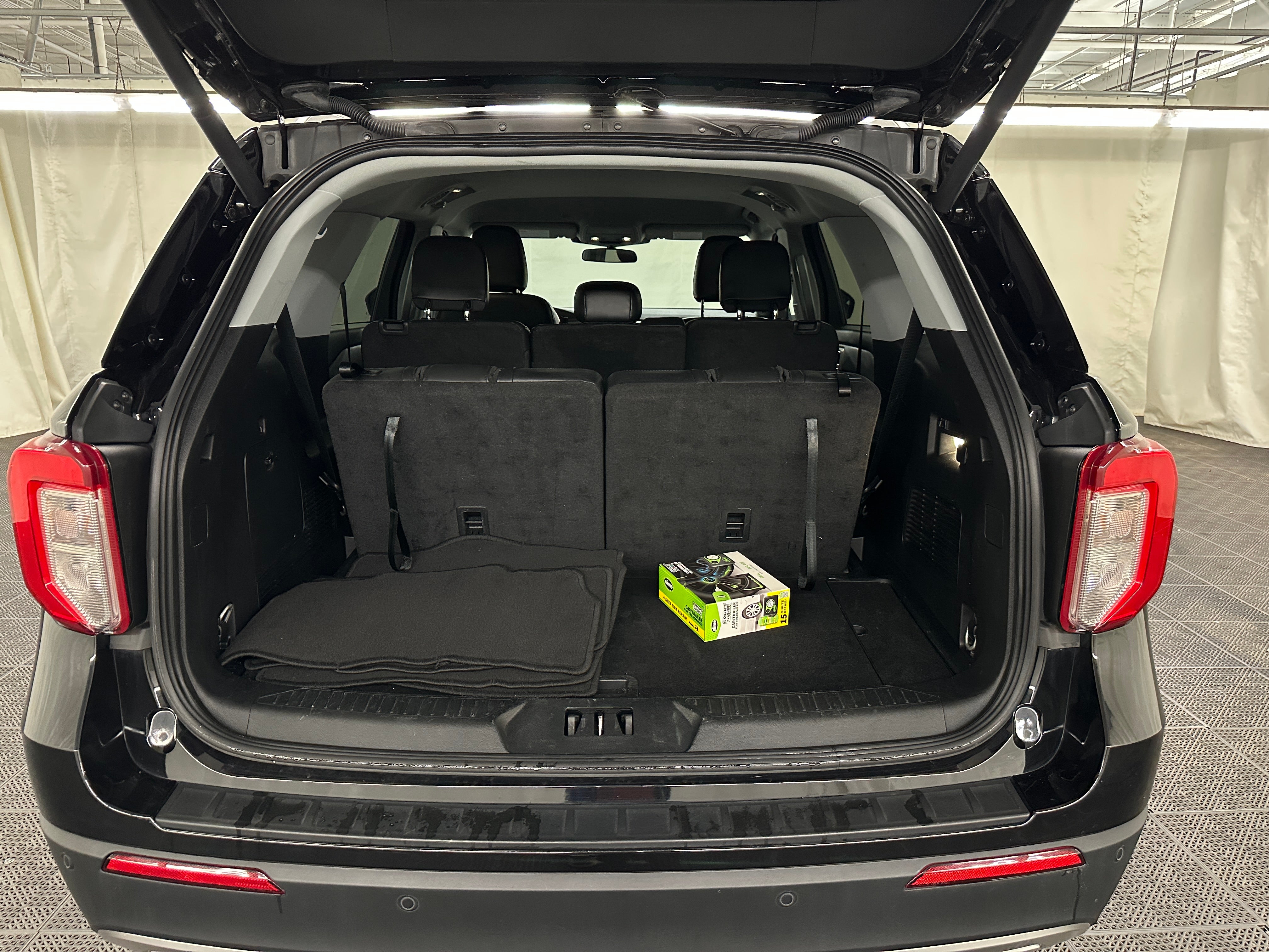 2024 Ford Explorer XLT 7