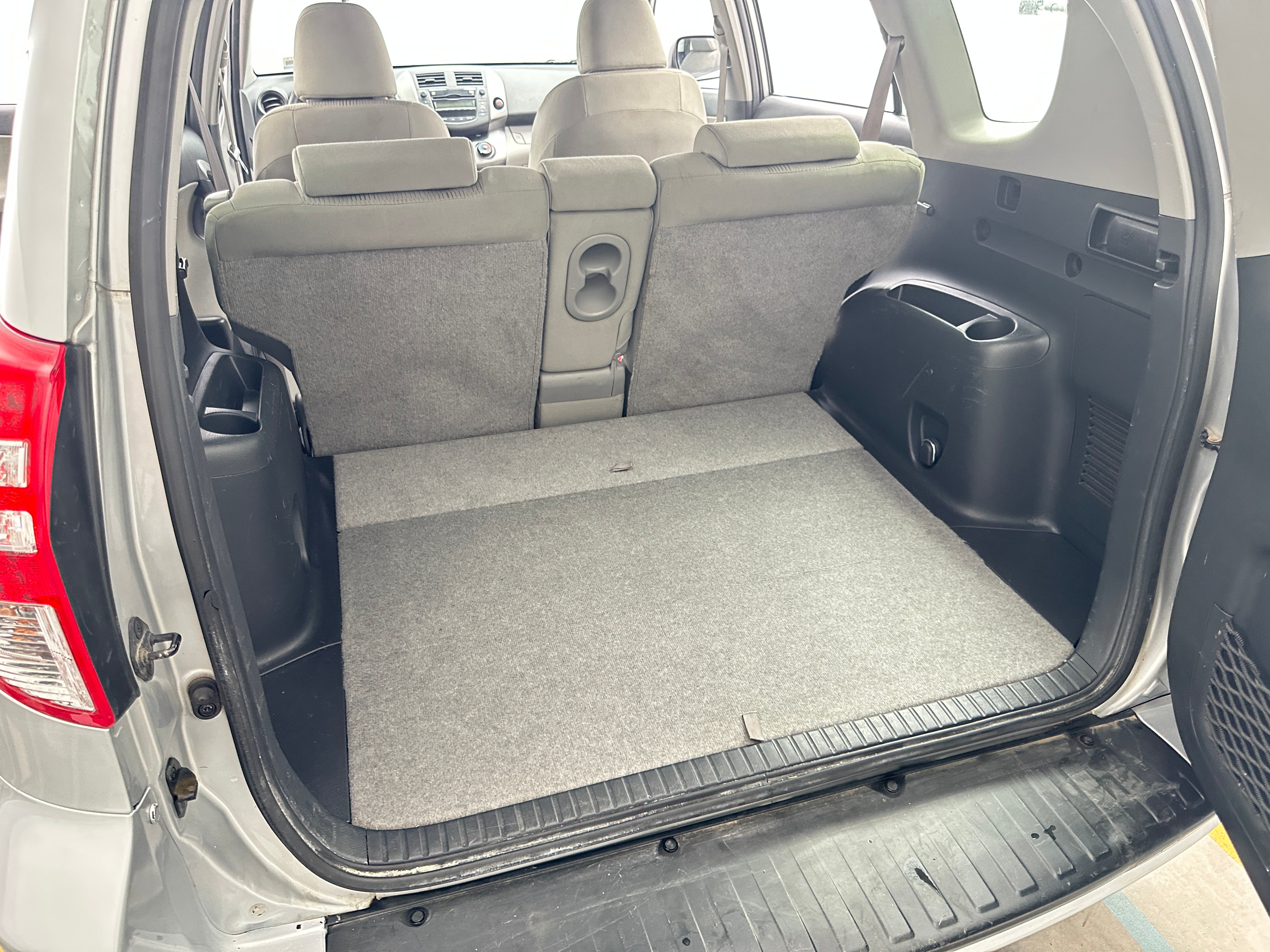 2010 Toyota RAV4 Base 7