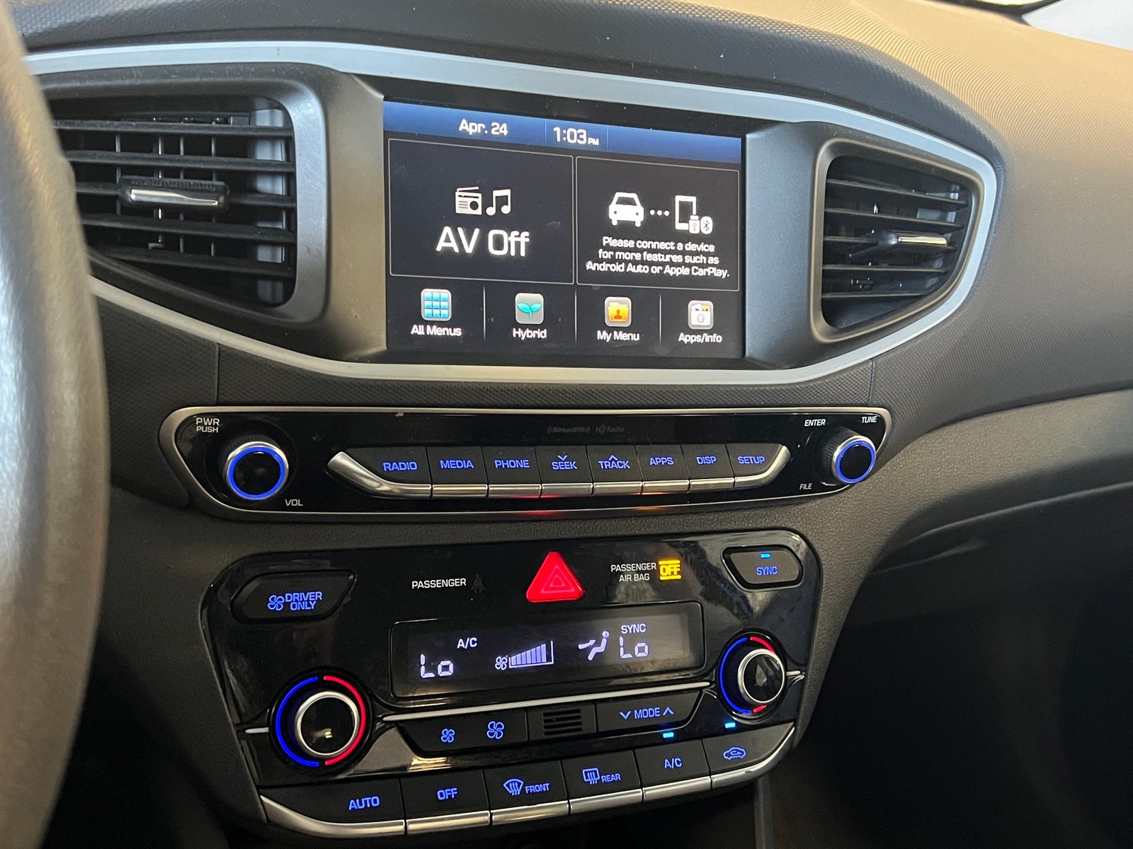 Thumbnail: 2019 Hyundai Ioniq - 4