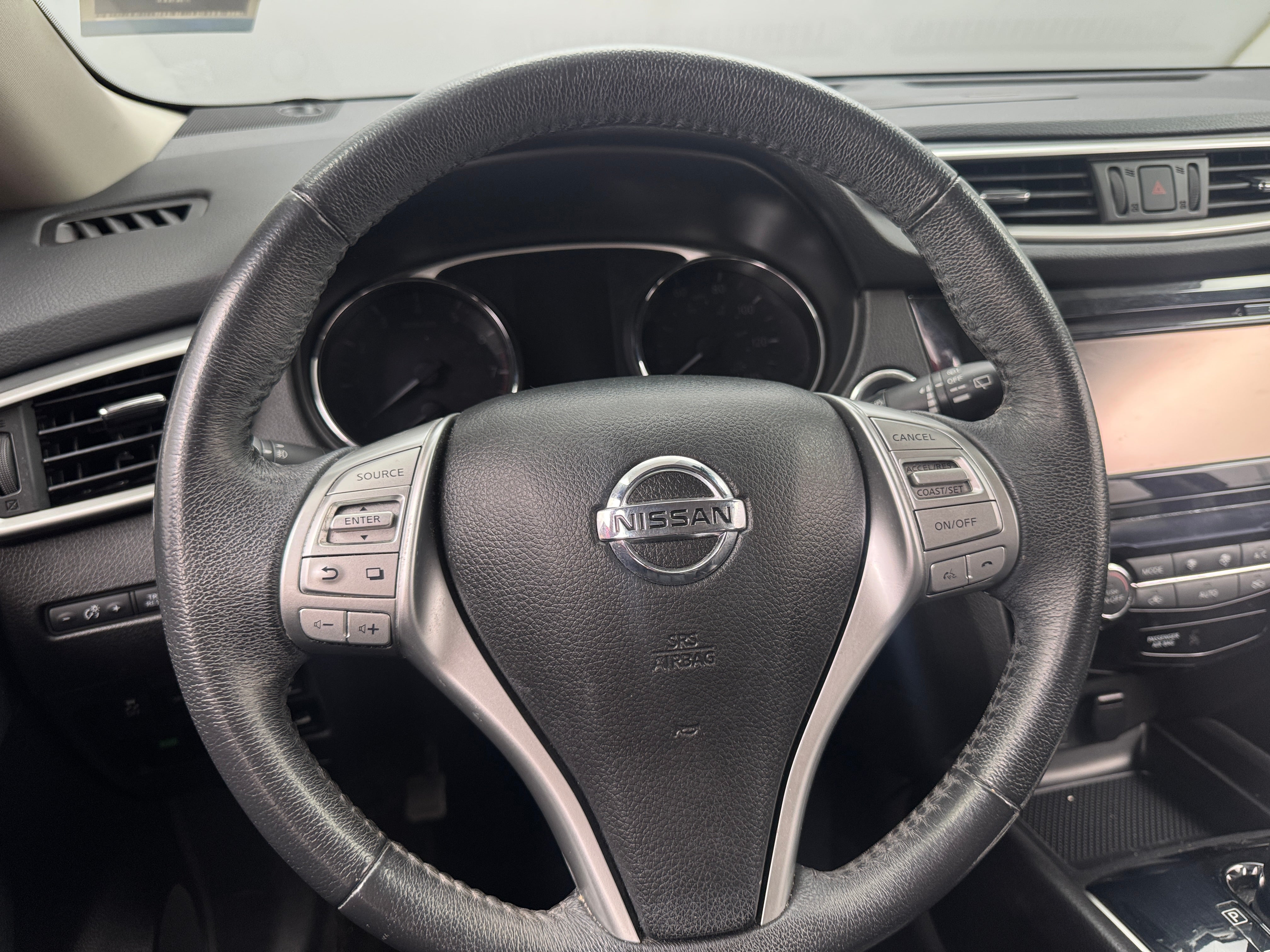 2015 Nissan Rogue SL 5