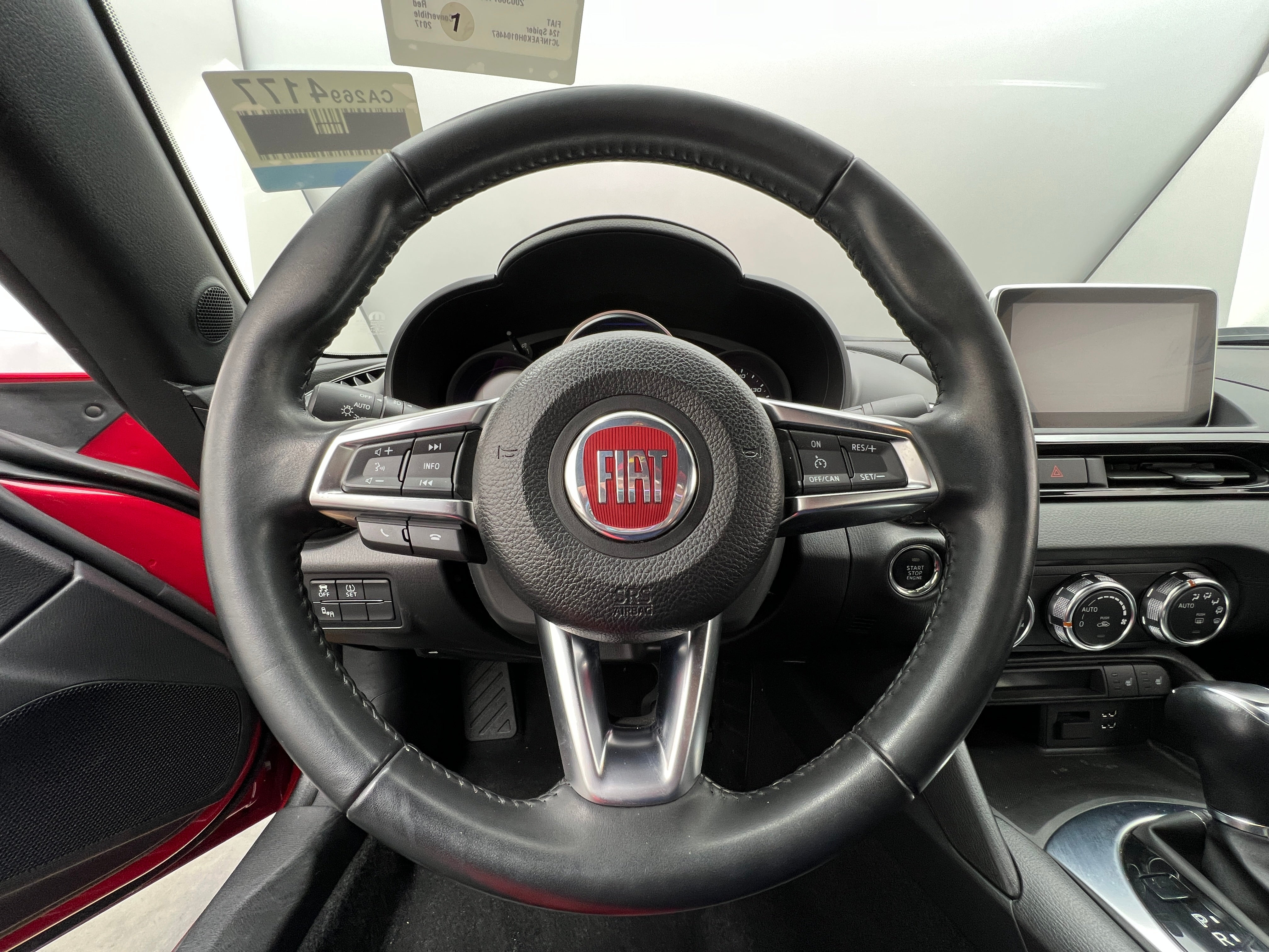 2017 Fiat 124 Spider Lusso 5