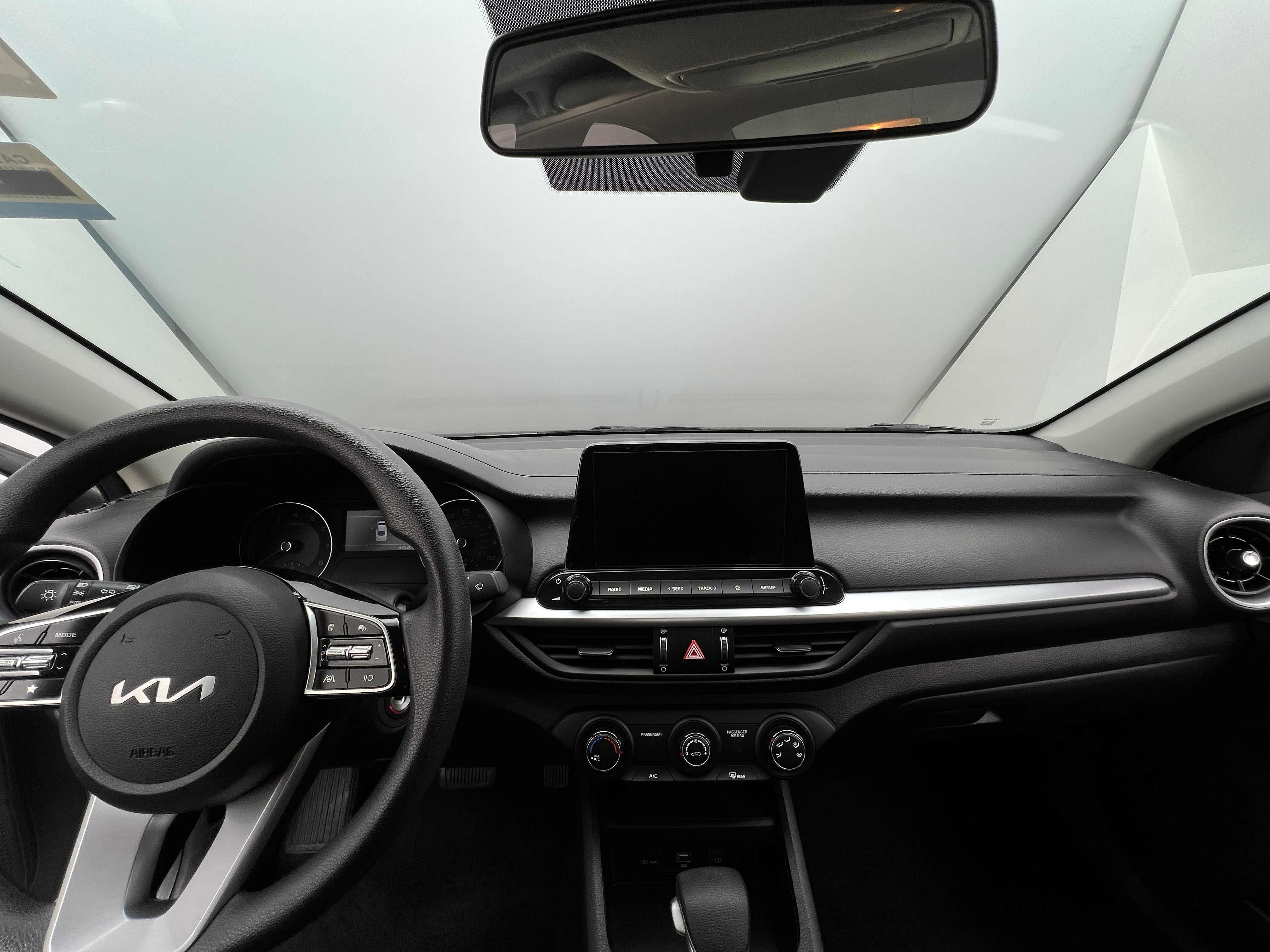 2024 Kia Forte LXS 3
