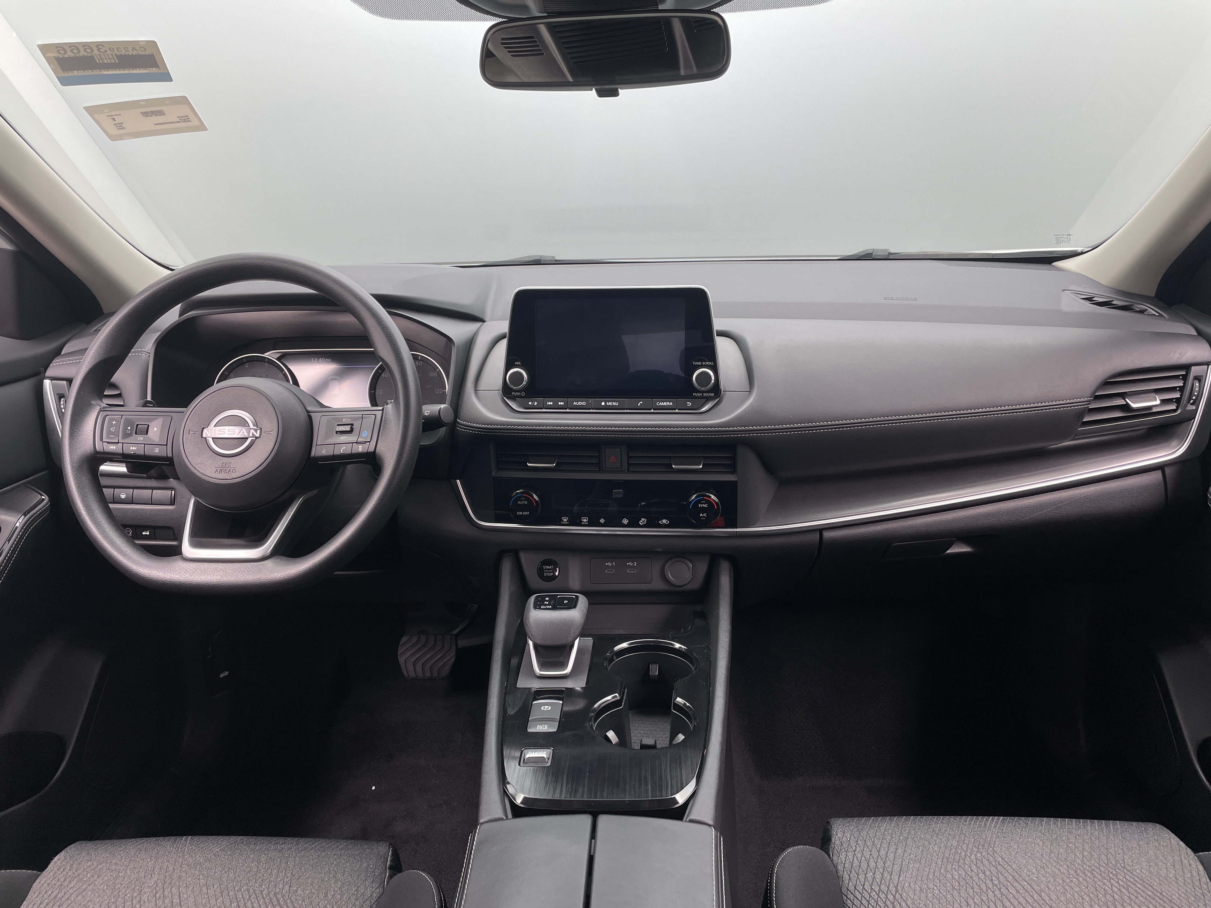 2024 Nissan Rogue SV 3