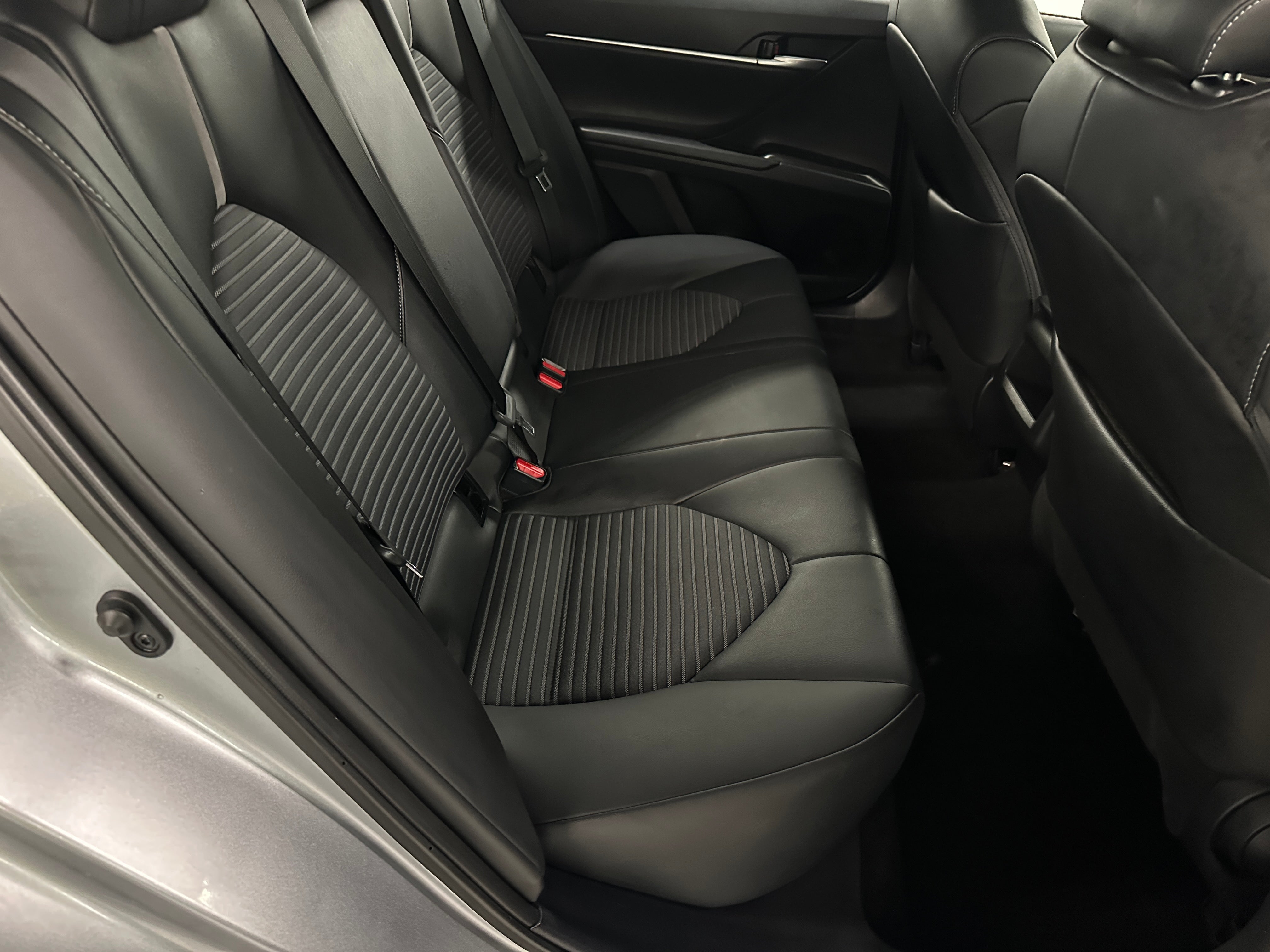 2024 Toyota Camry SE 6