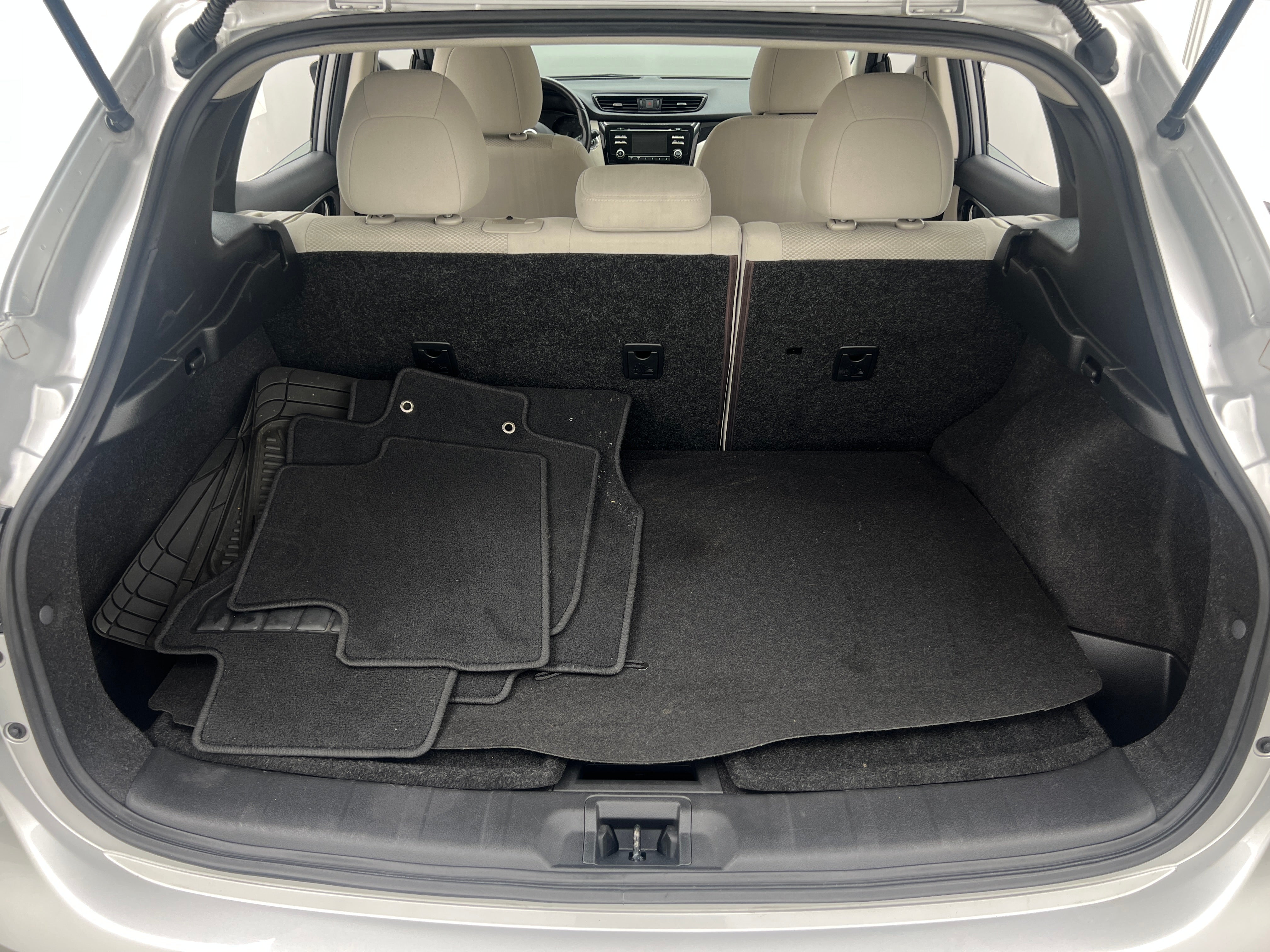 2018 Nissan Rogue Sport SV 7
