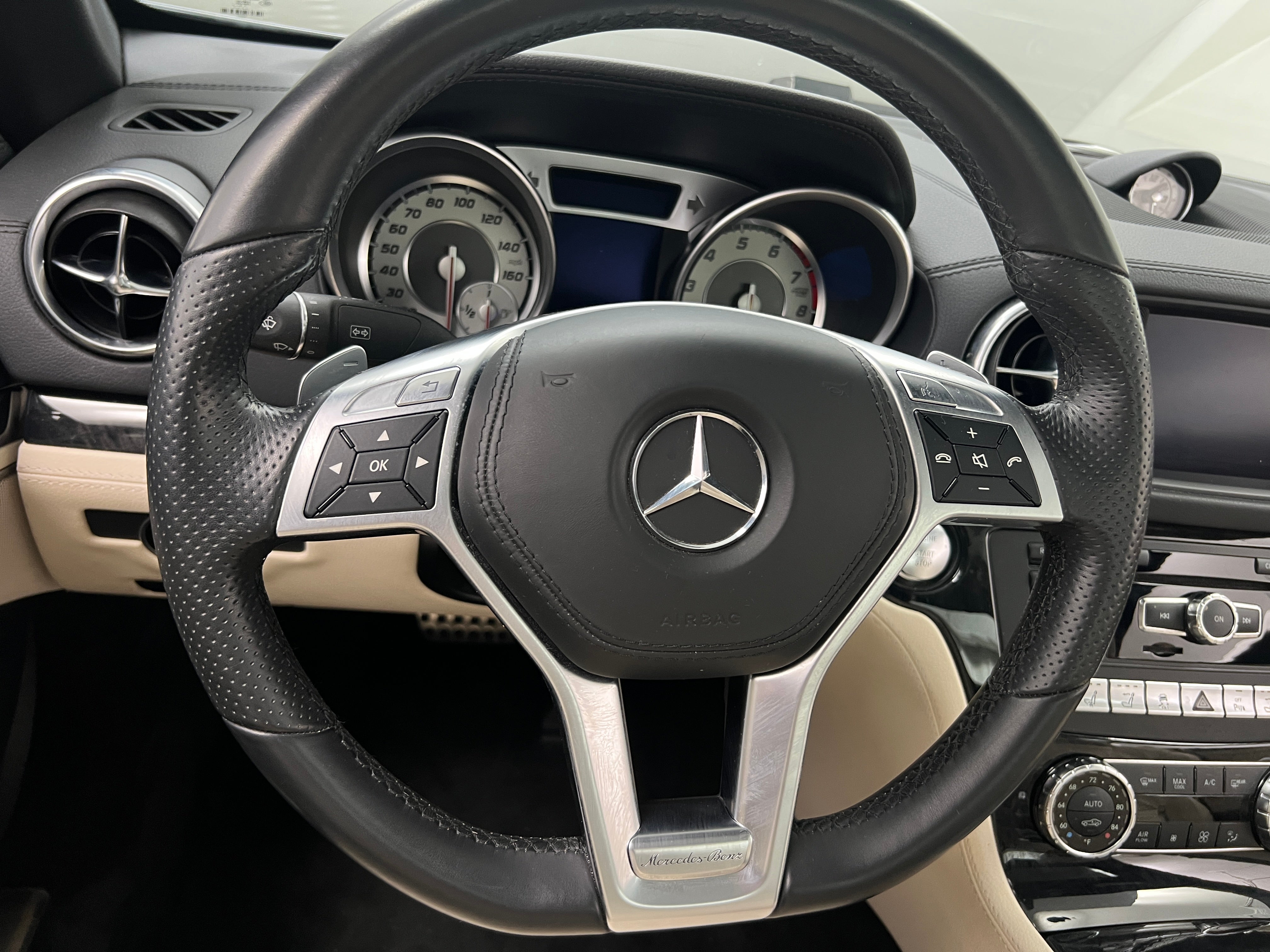 2016 Mercedes-Benz SL-Class SL 550 4