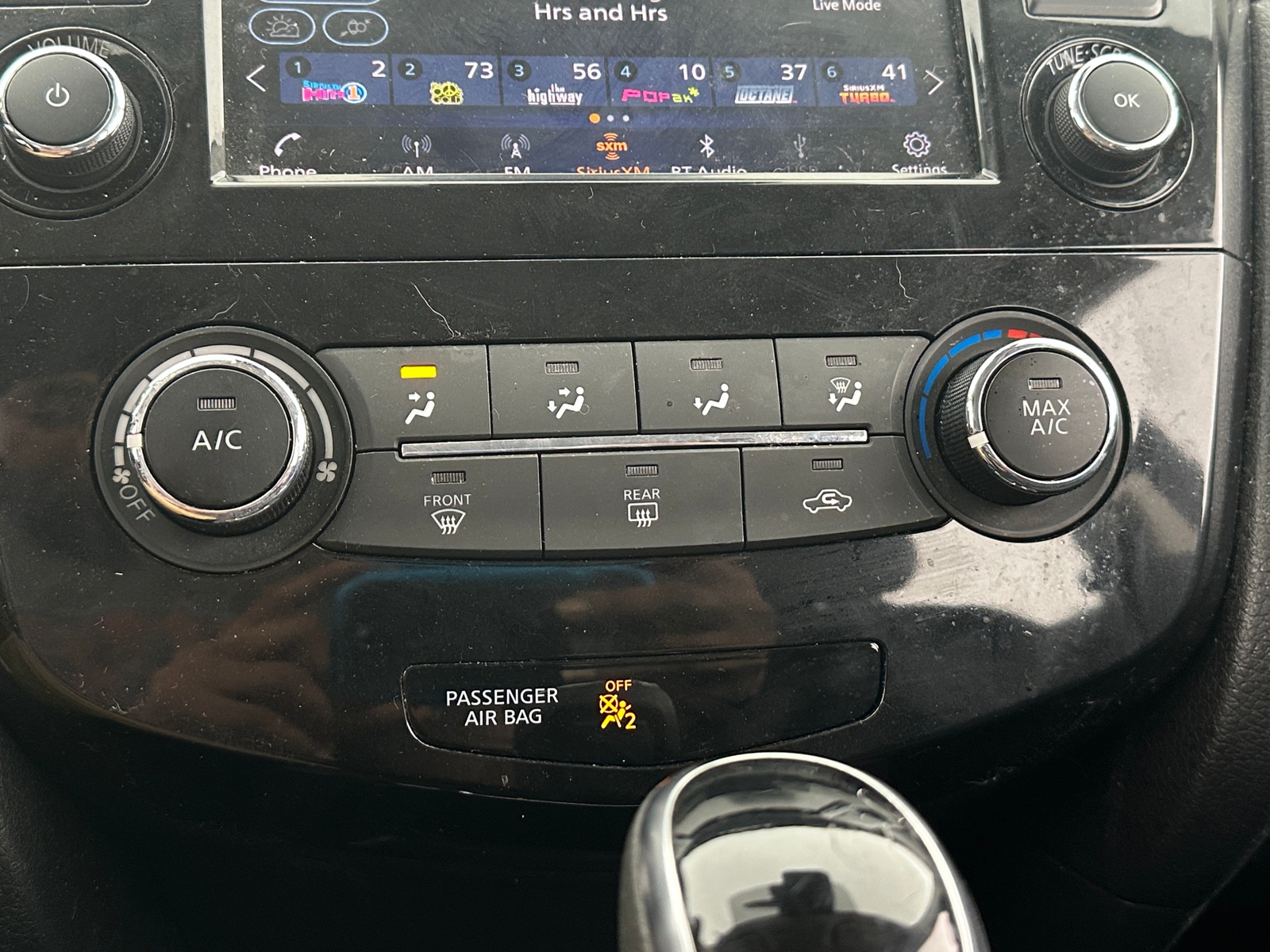 Thumbnail: 2021 Nissan Rogue Sport - 4