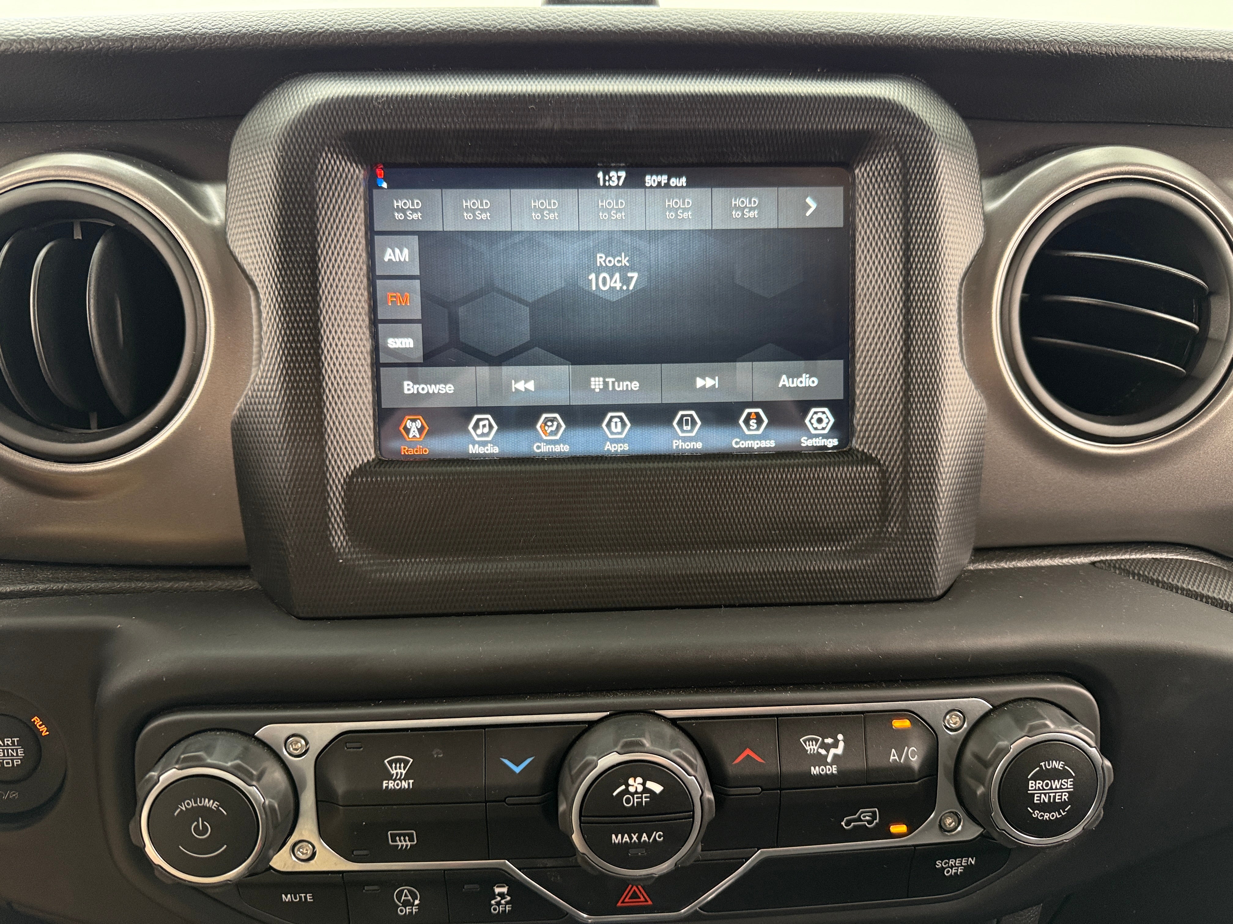 2023 Jeep Wrangler Sport S 4