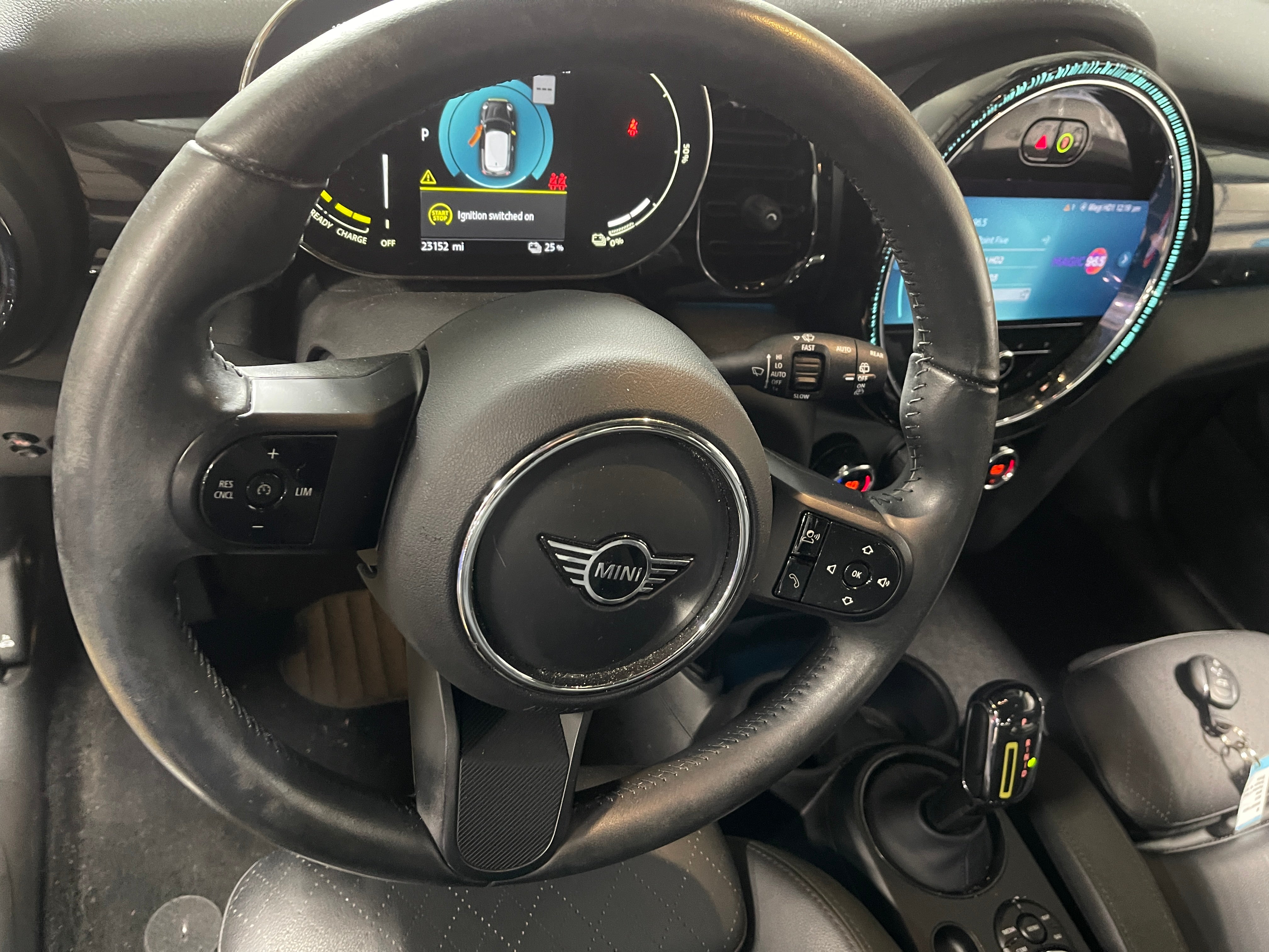 2023 MINI Cooper Hardtop SE 5