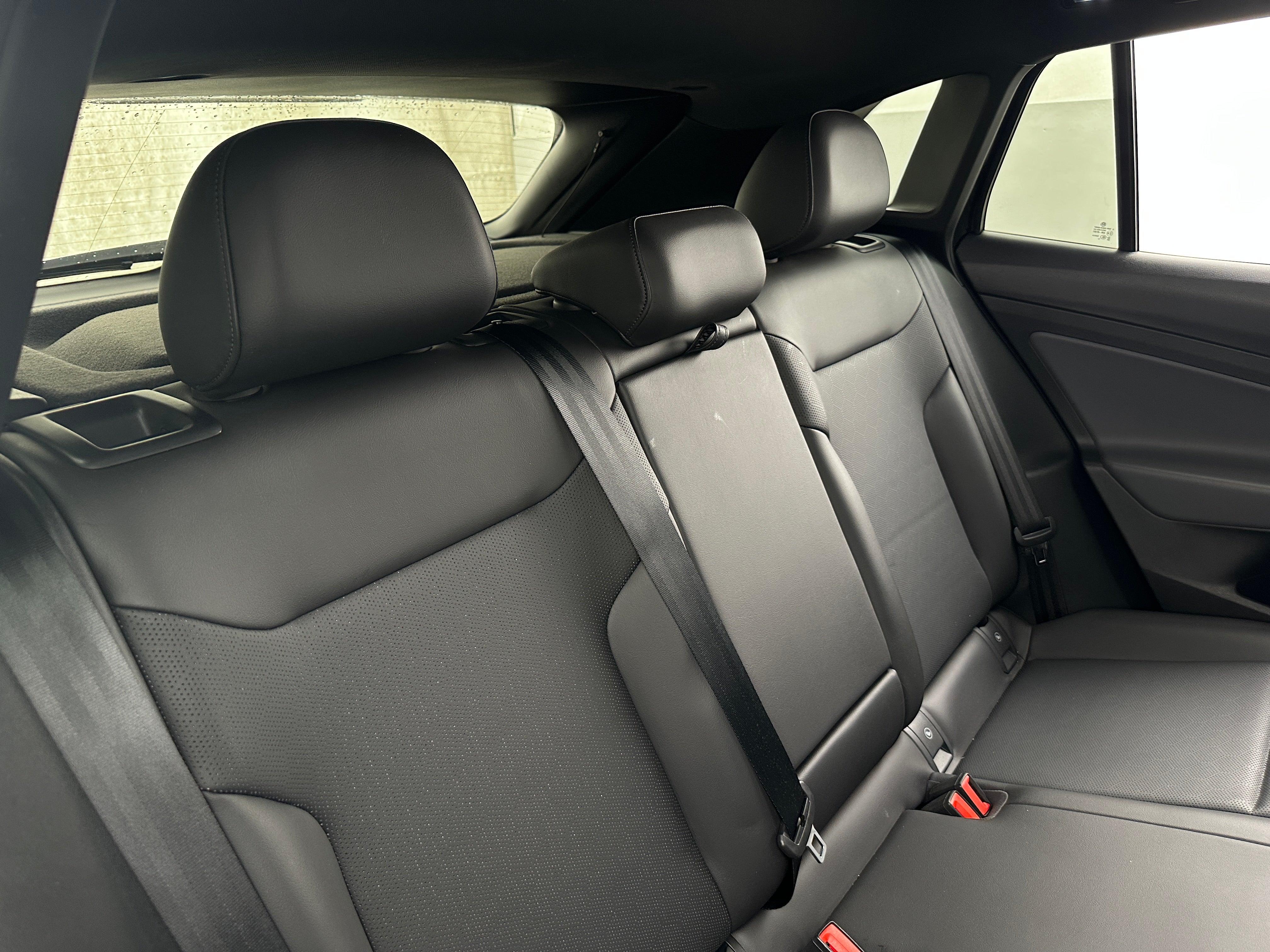 2021 Volkswagen ID.4 S 5
