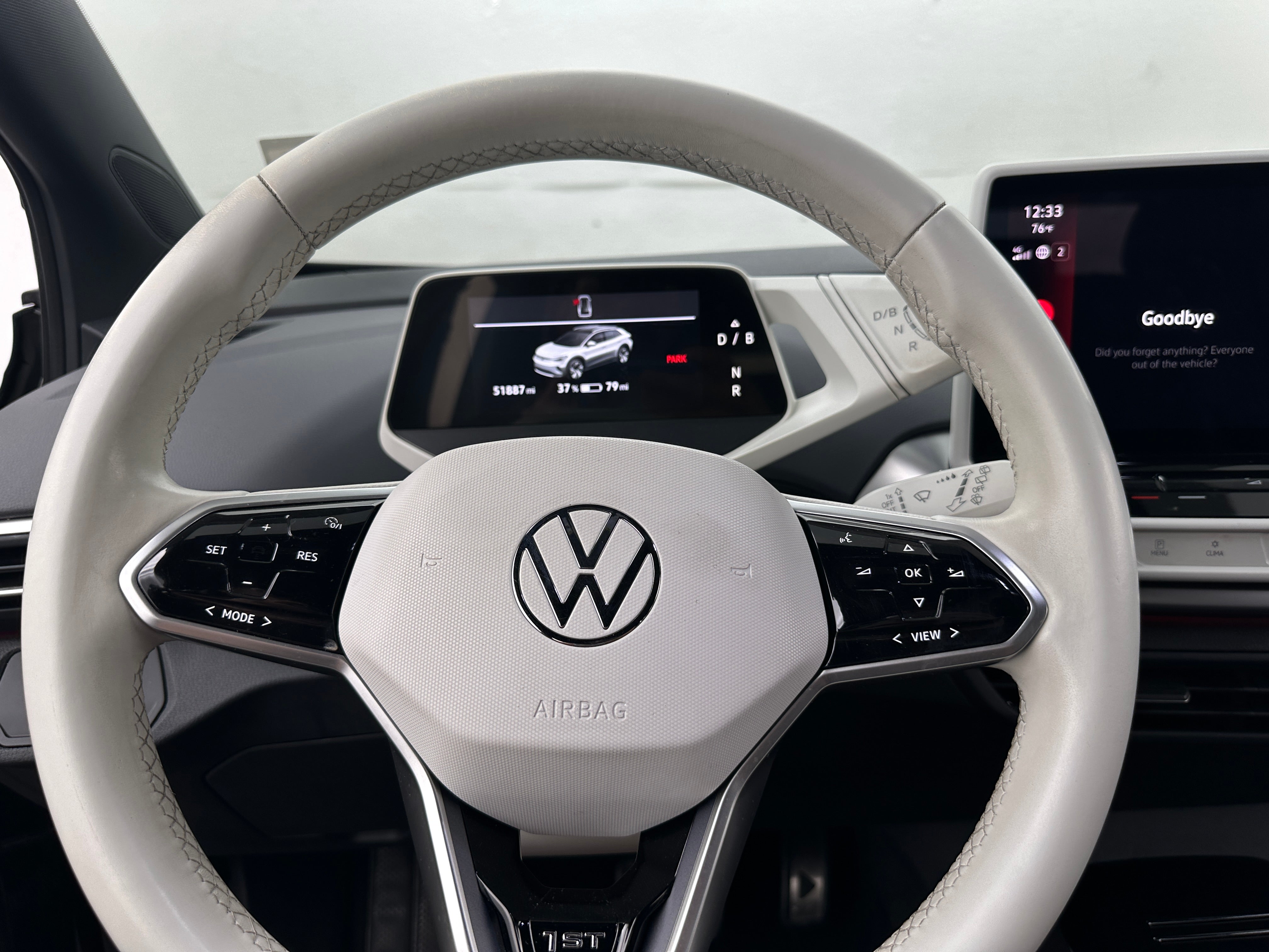 2021 Volkswagen ID.4 S 4