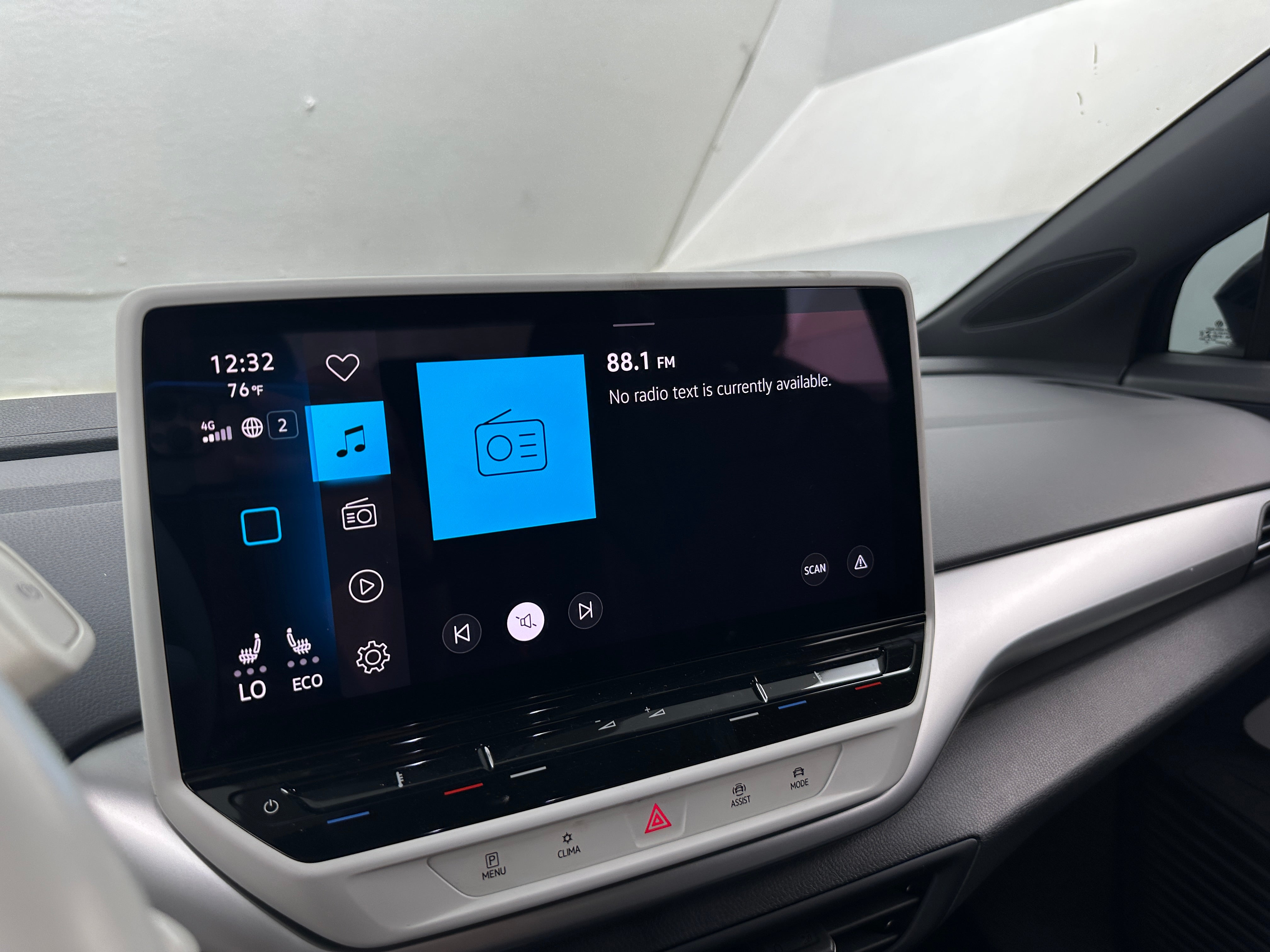 2021 Volkswagen ID.4 S 3