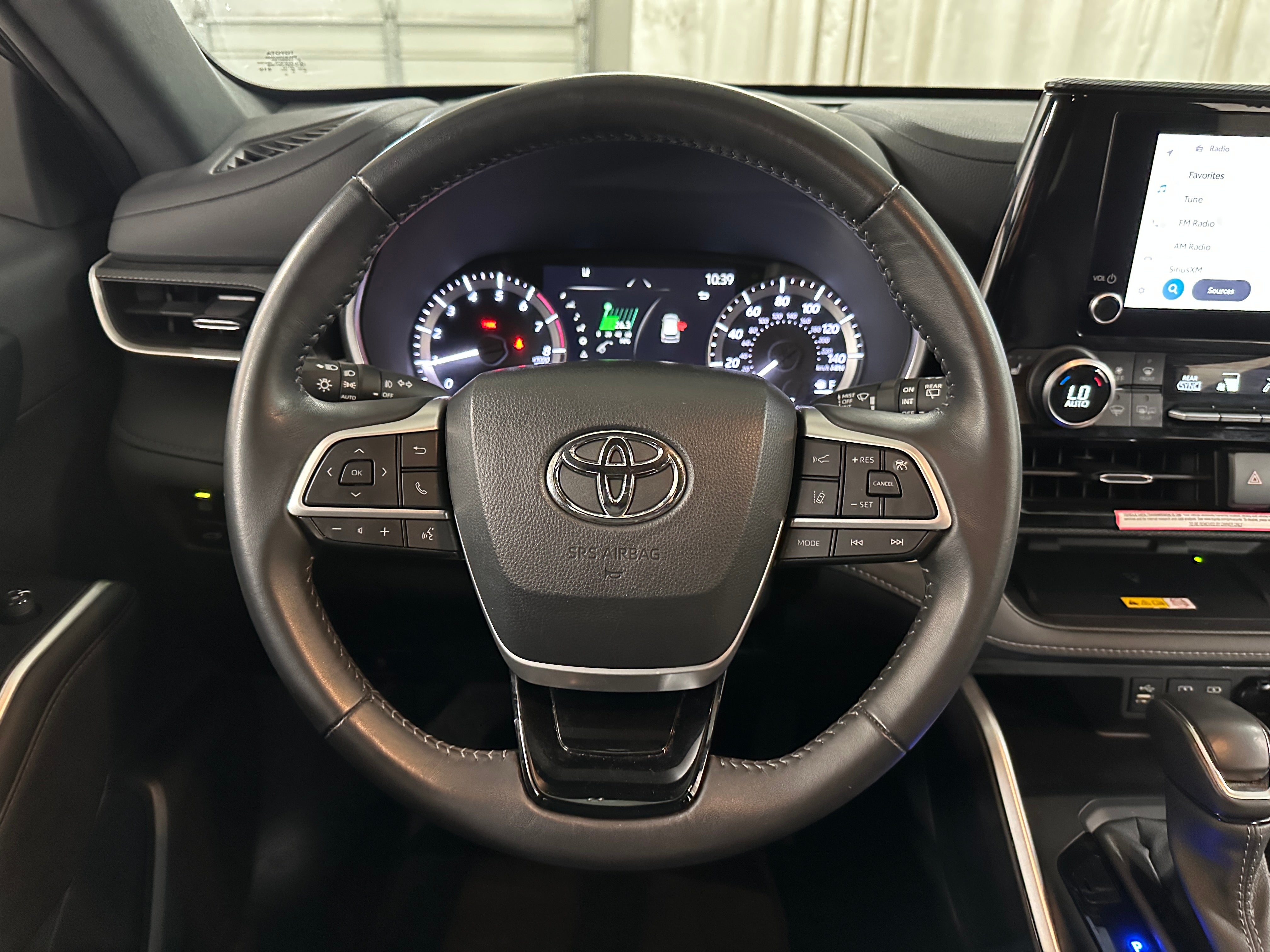 2024 Toyota Highlander XSE 4