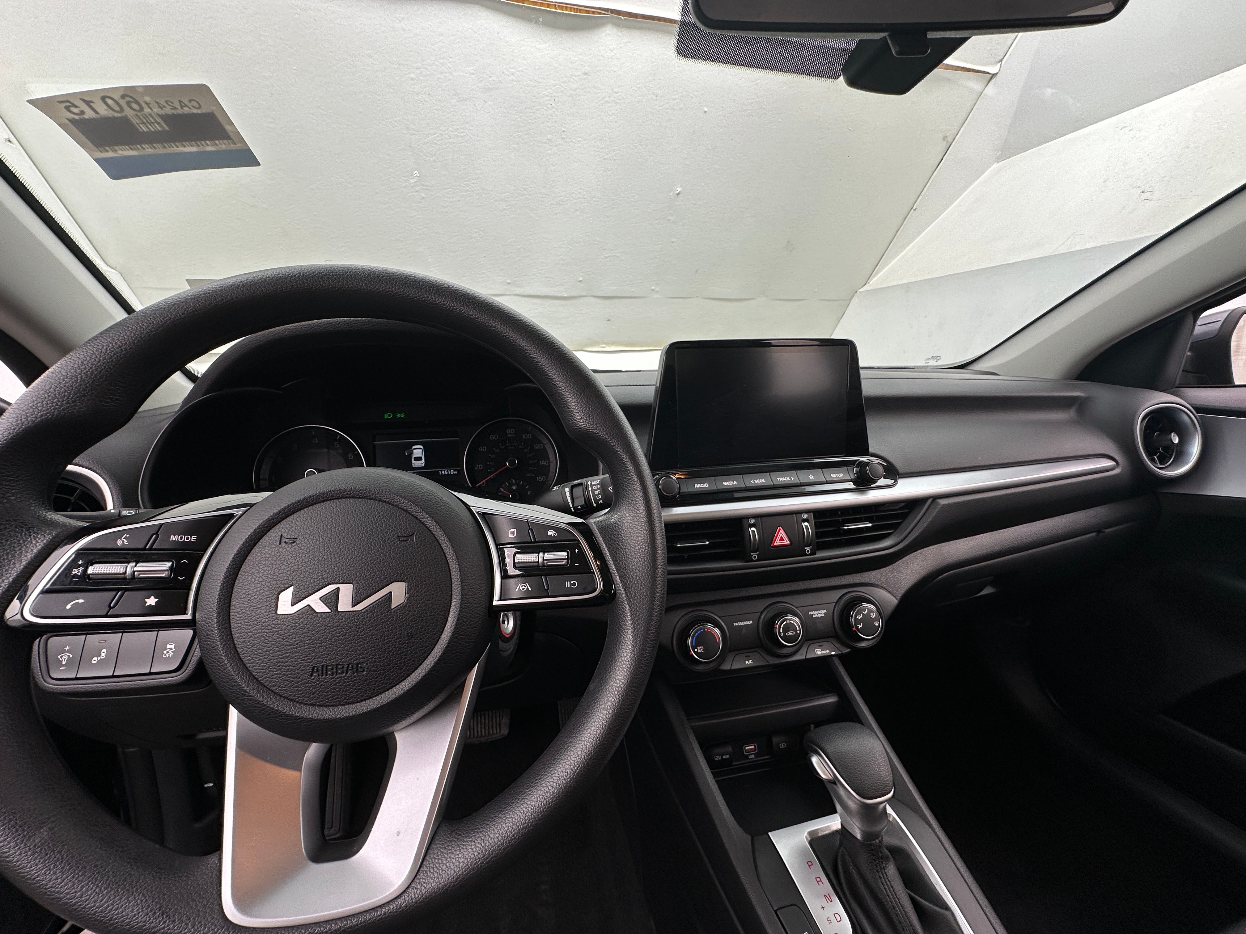 2024 Kia Forte LXS 3