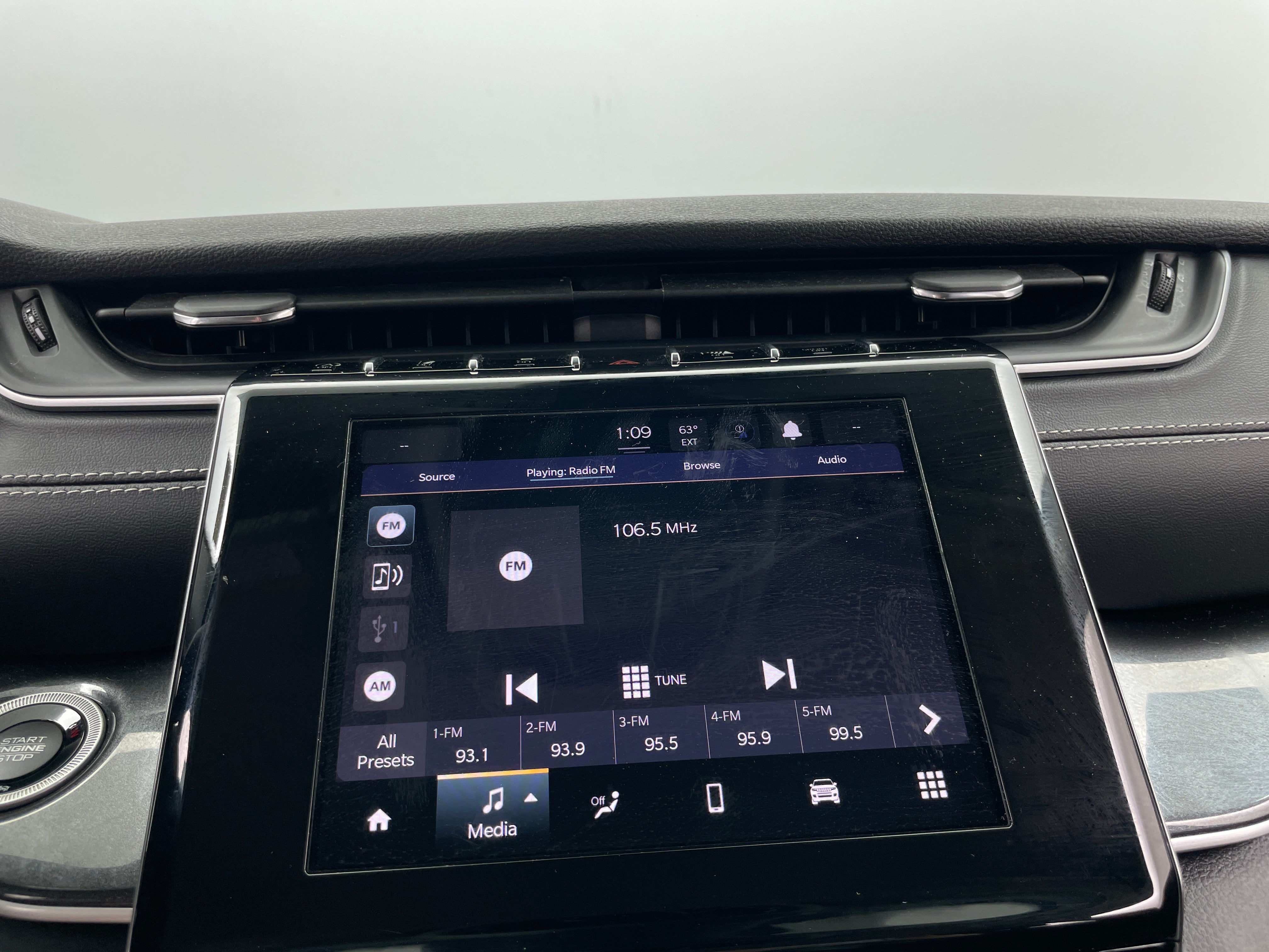 2023 Jeep Grand Cherokee L Laredo 4