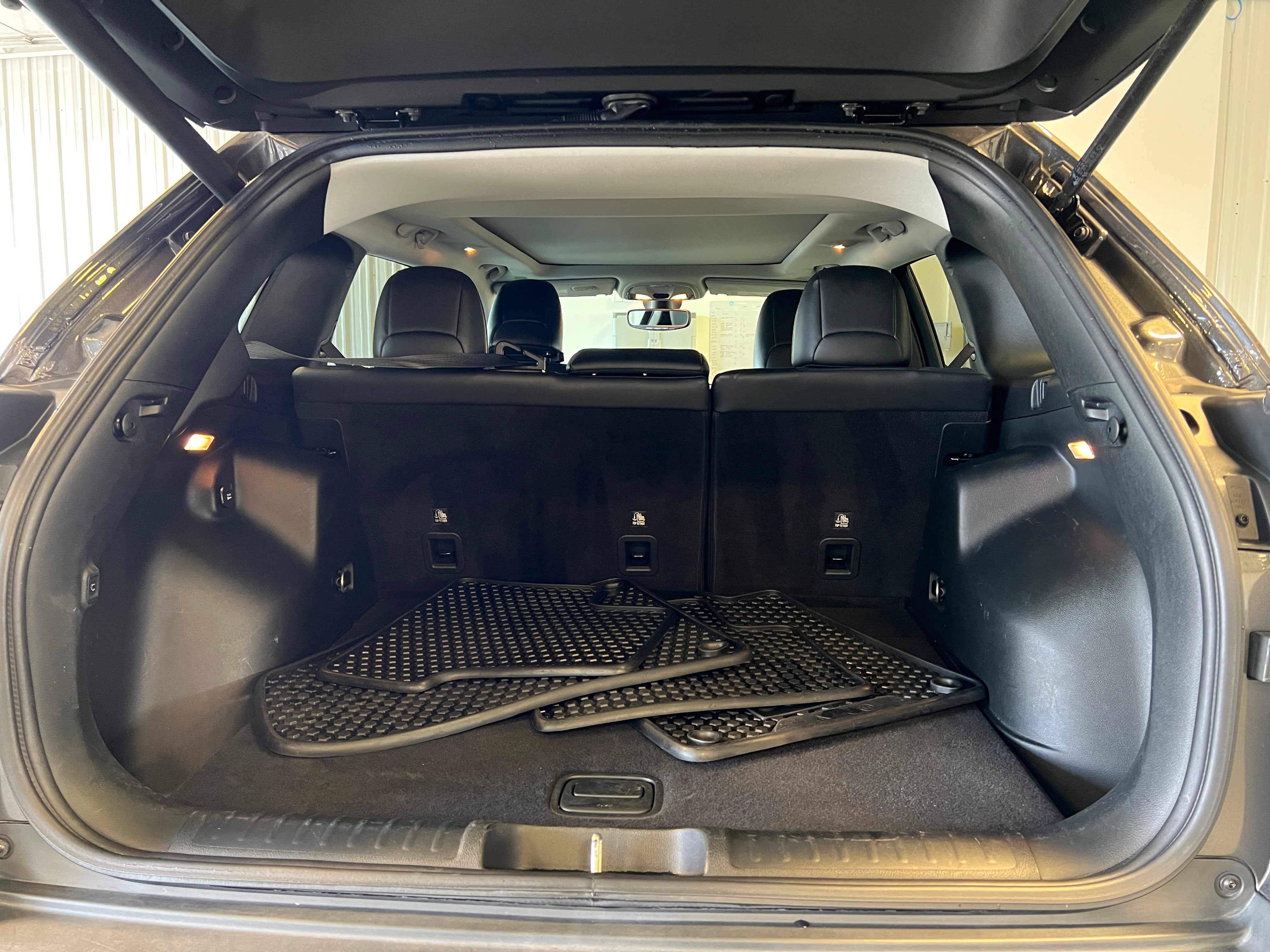 2019 Jeep Cherokee Trailhawk Elite 6