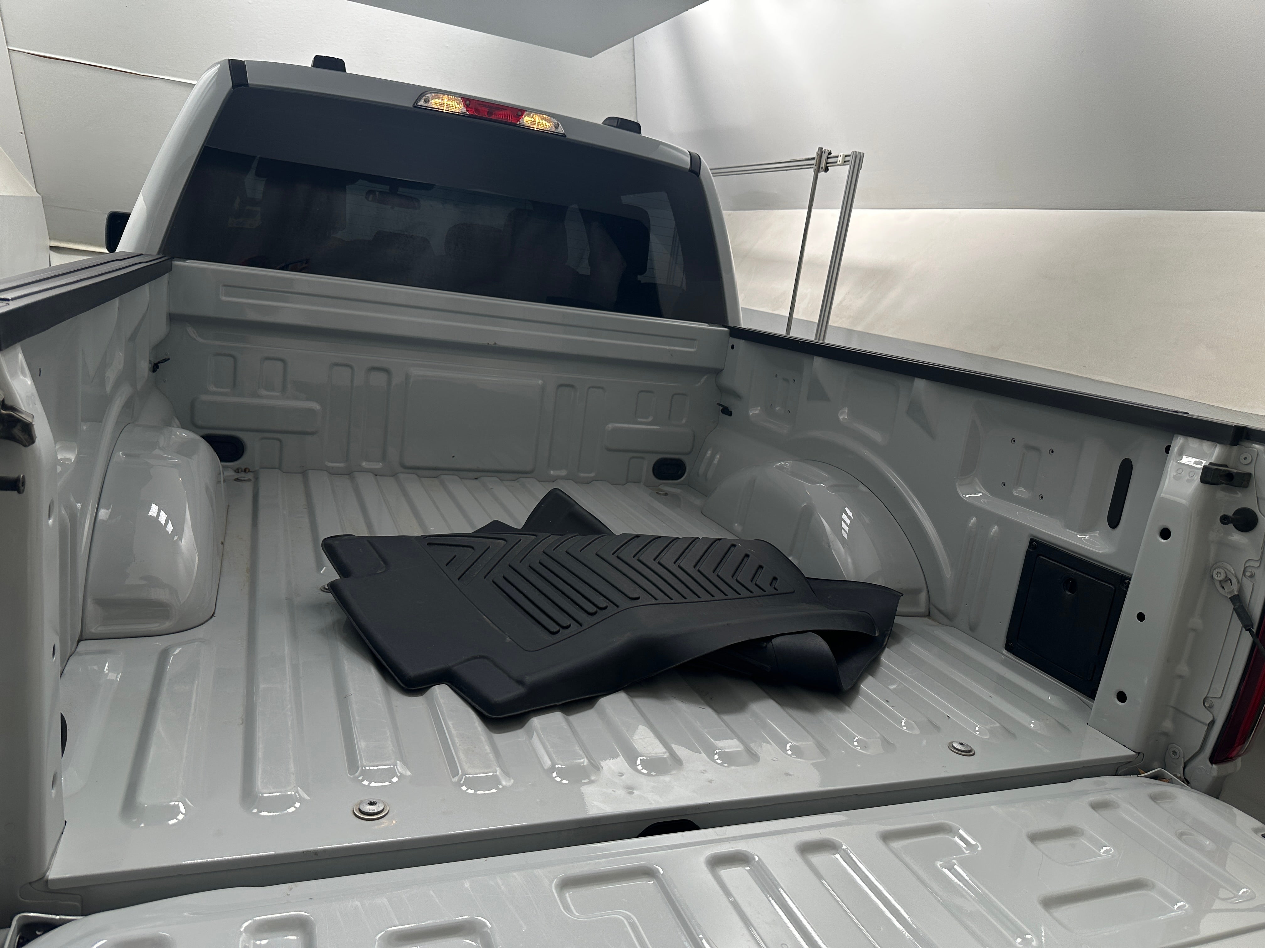 2024 Ford Econoline E-150 7