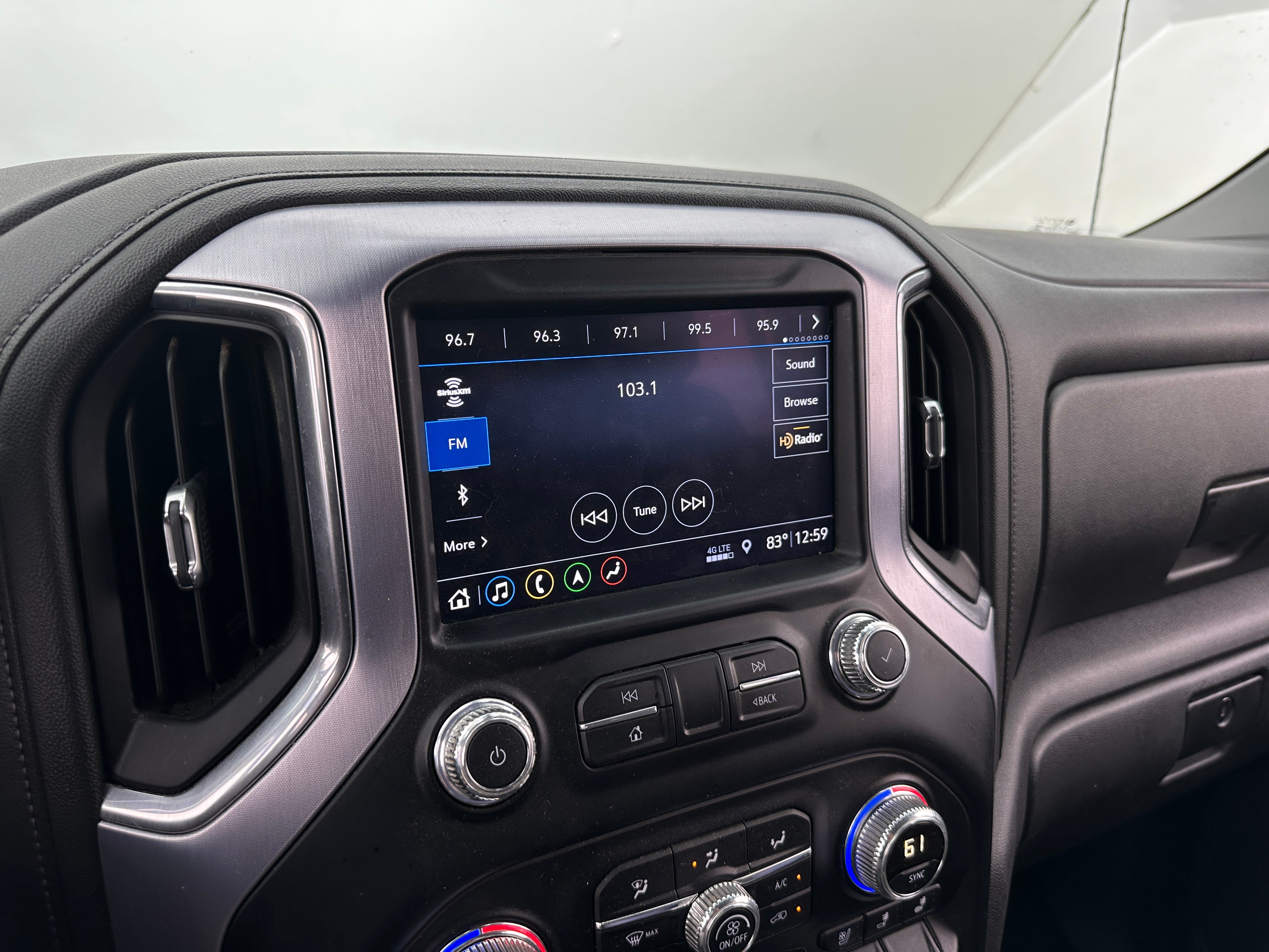 2019 GMC Sierra 1500 SLT 3