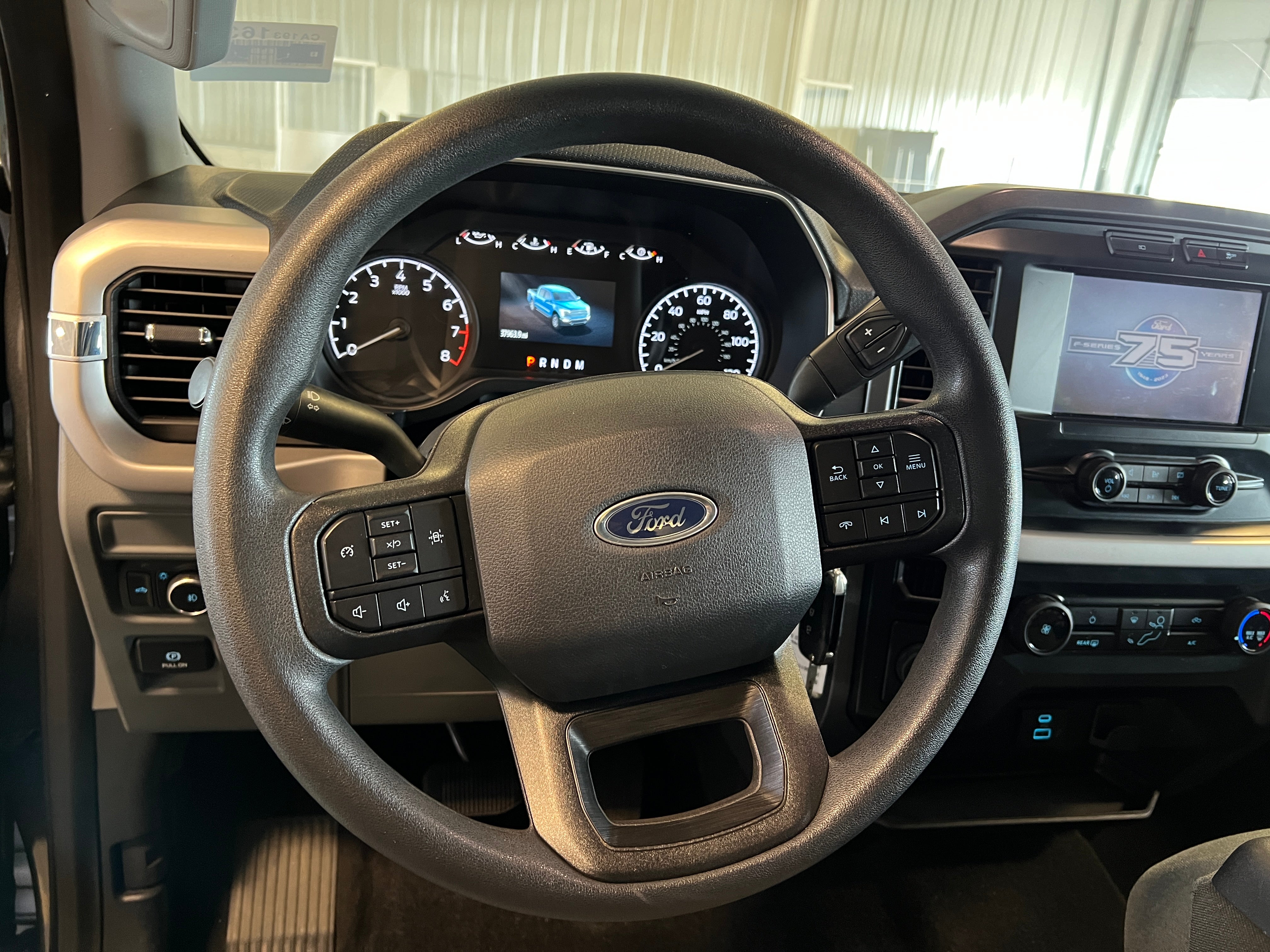 2023 Ford Econoline E-150 5