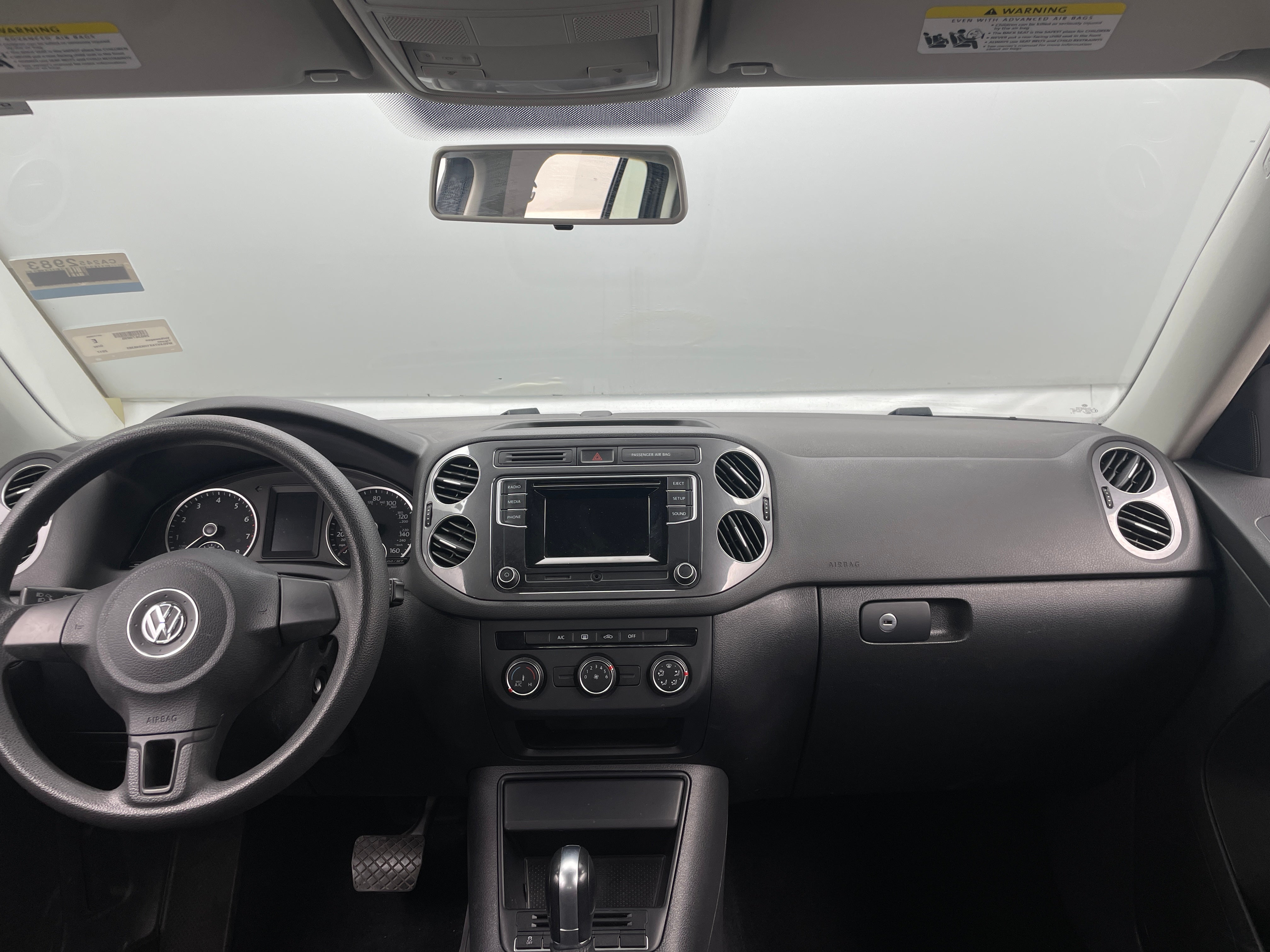2017 Volkswagen Tiguan Limited 3