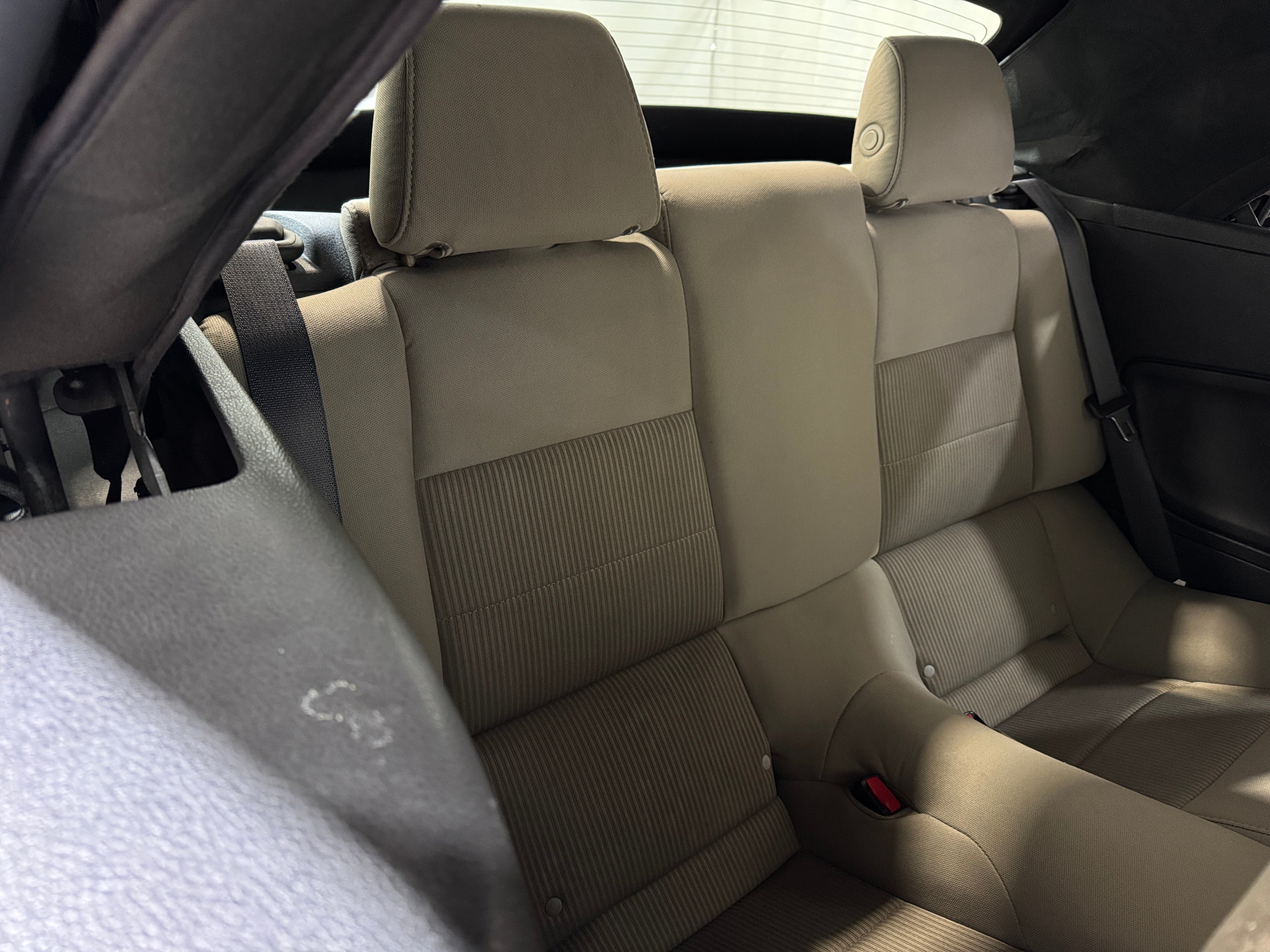 2012 Ford Mustang Base 6