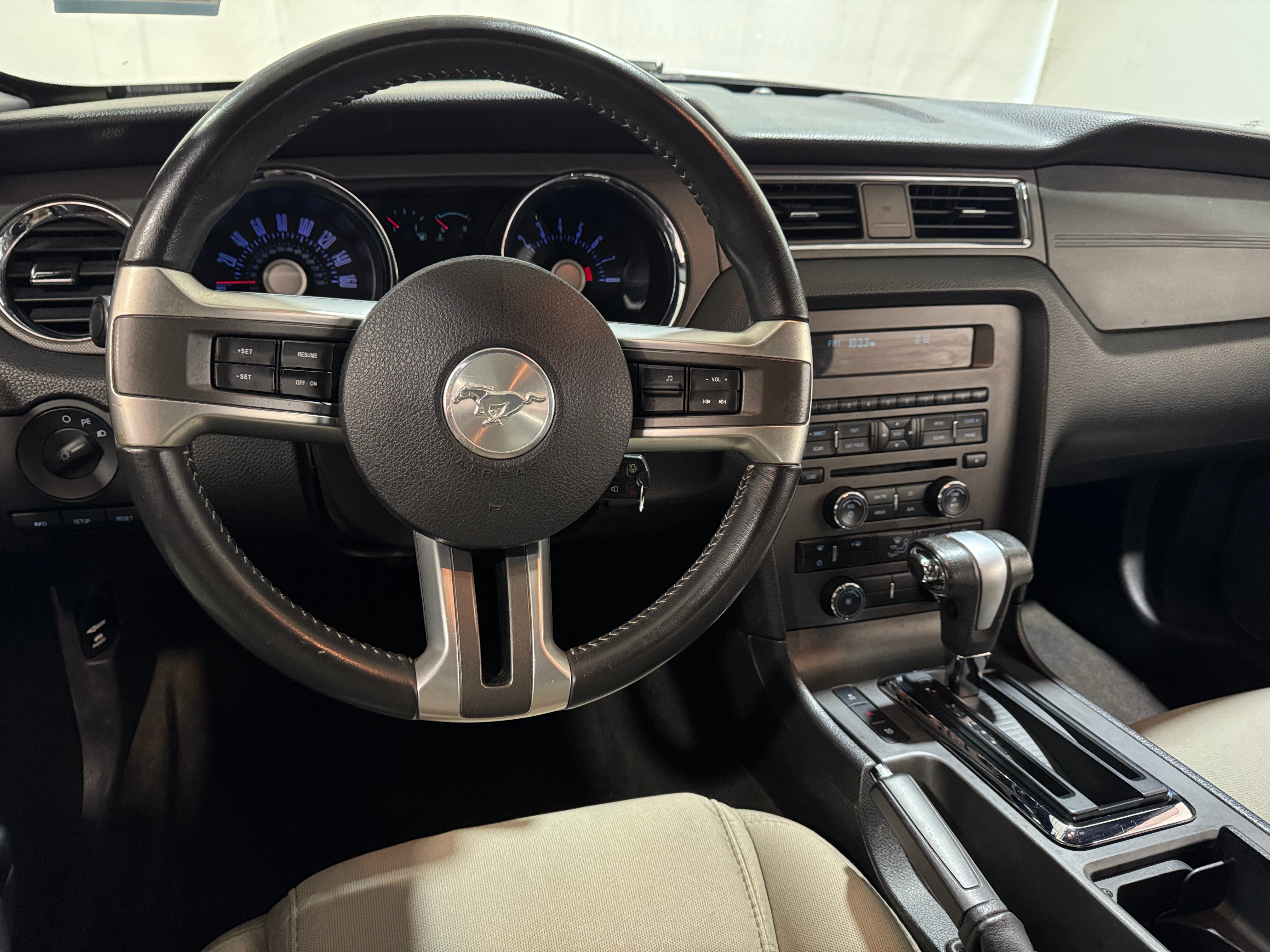 2012 Ford Mustang Base 5