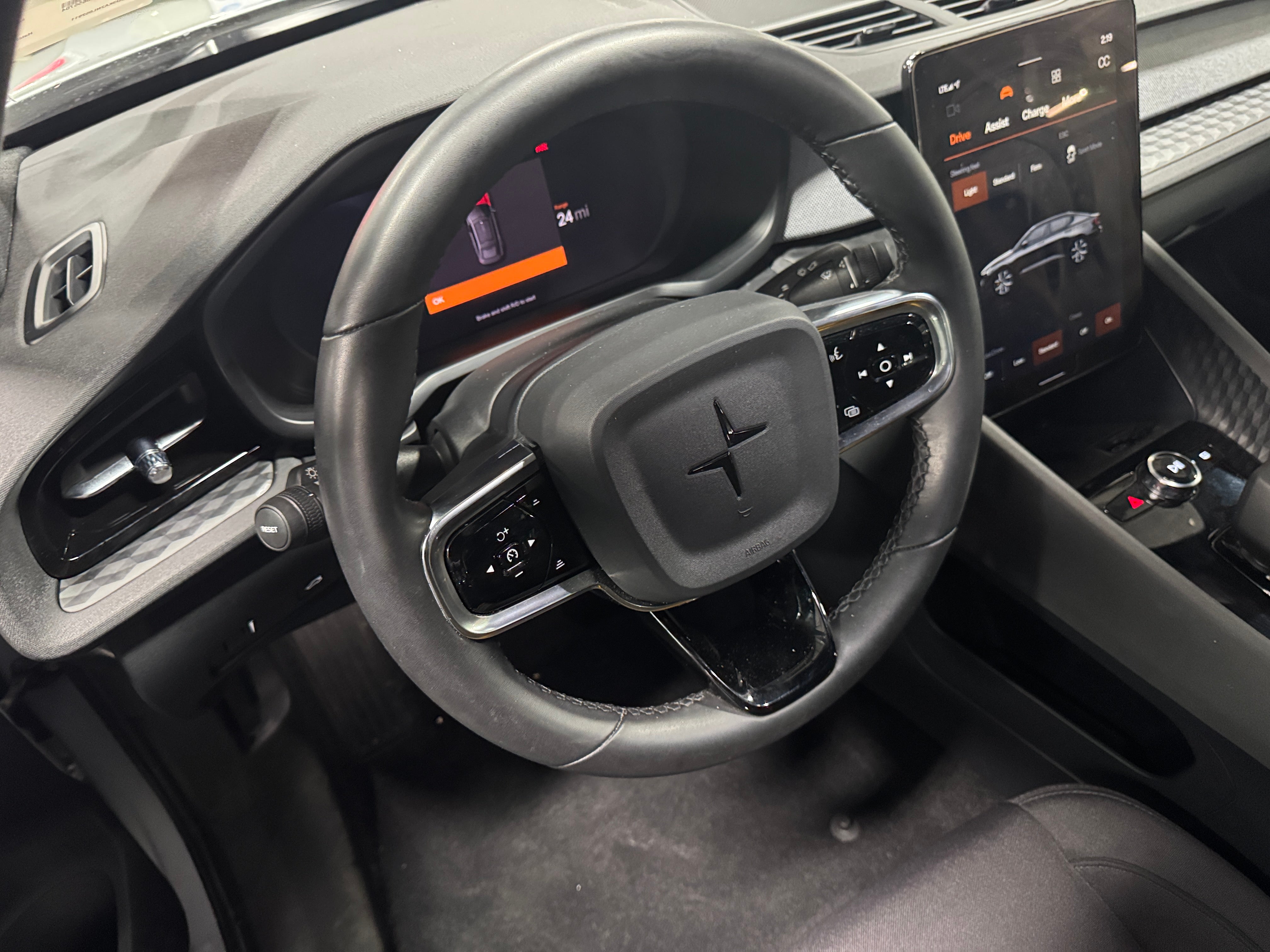 2022 Polestar 2  5