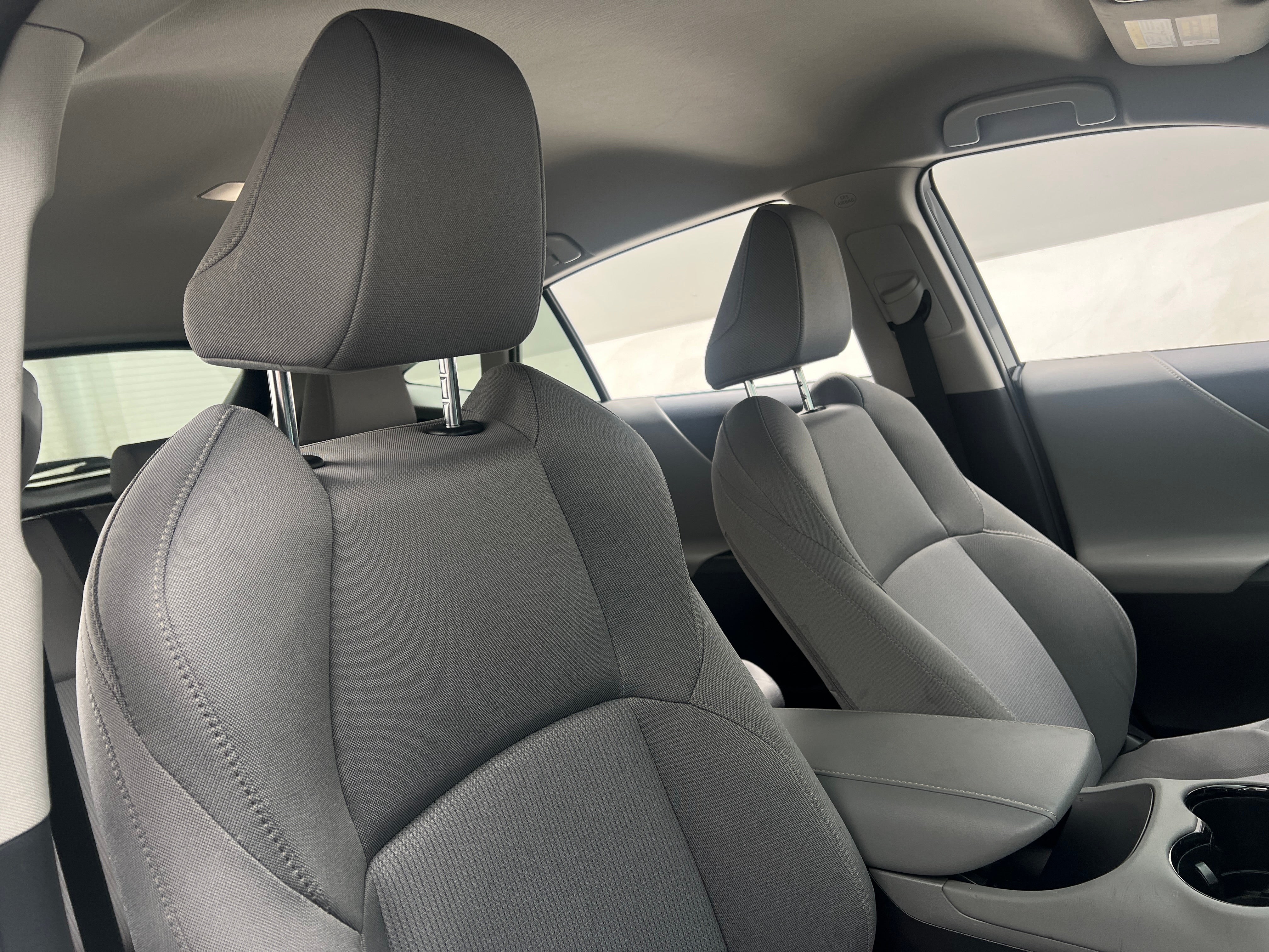 2021 Toyota Venza LE 2