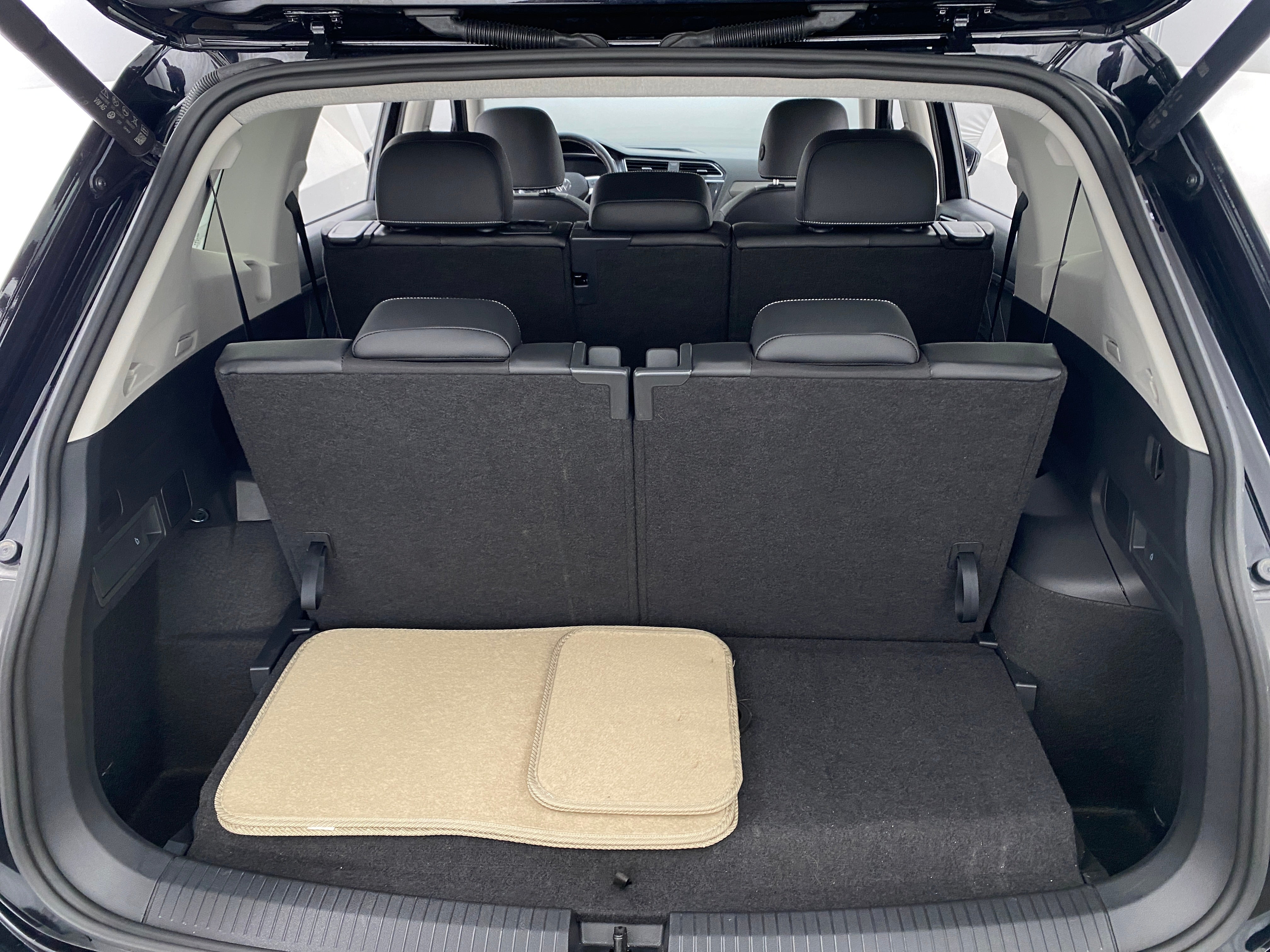 2024 Volkswagen Tiguan SE 6