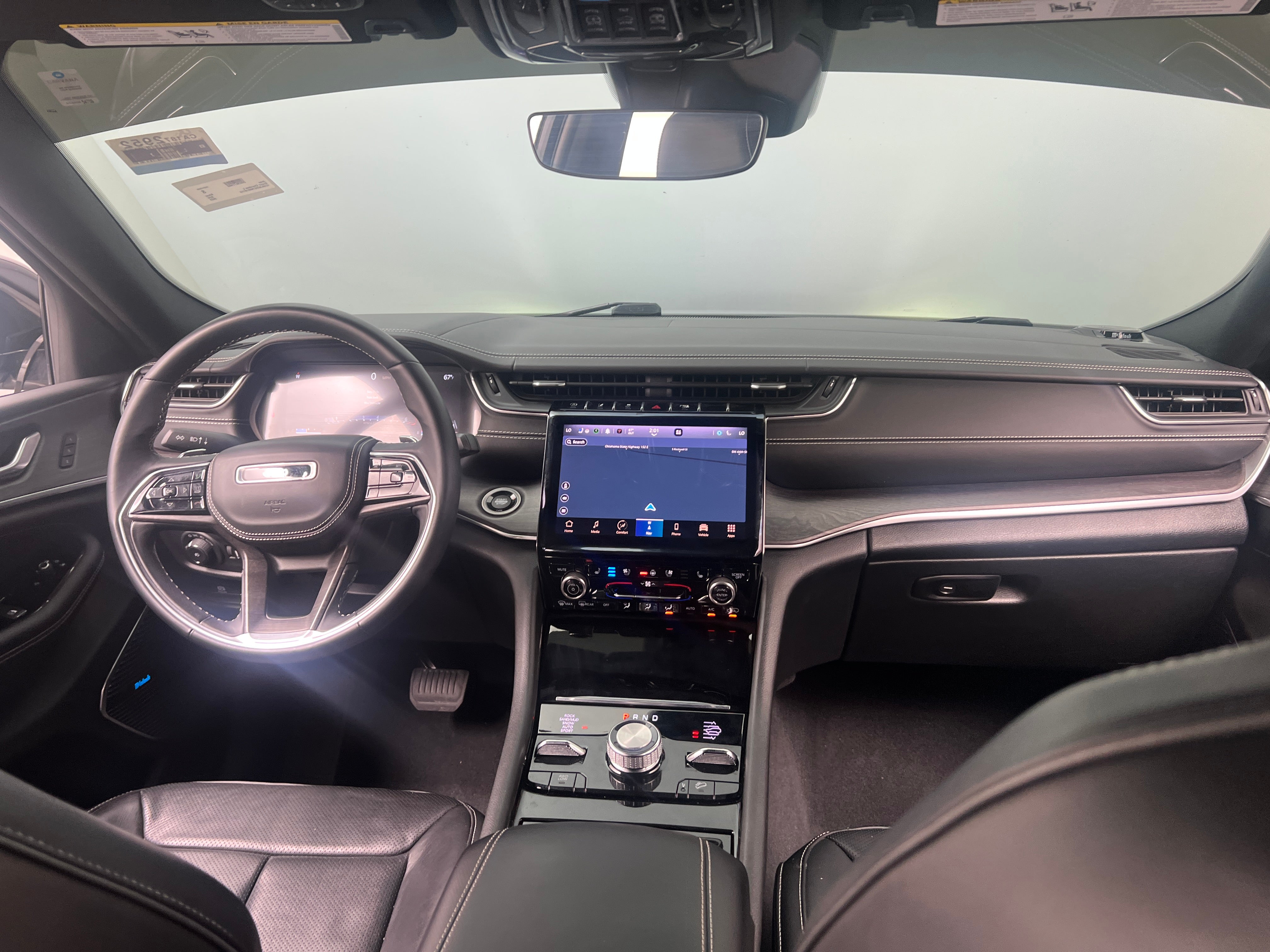 2022 Jeep Grand Cherokee L Overland 2