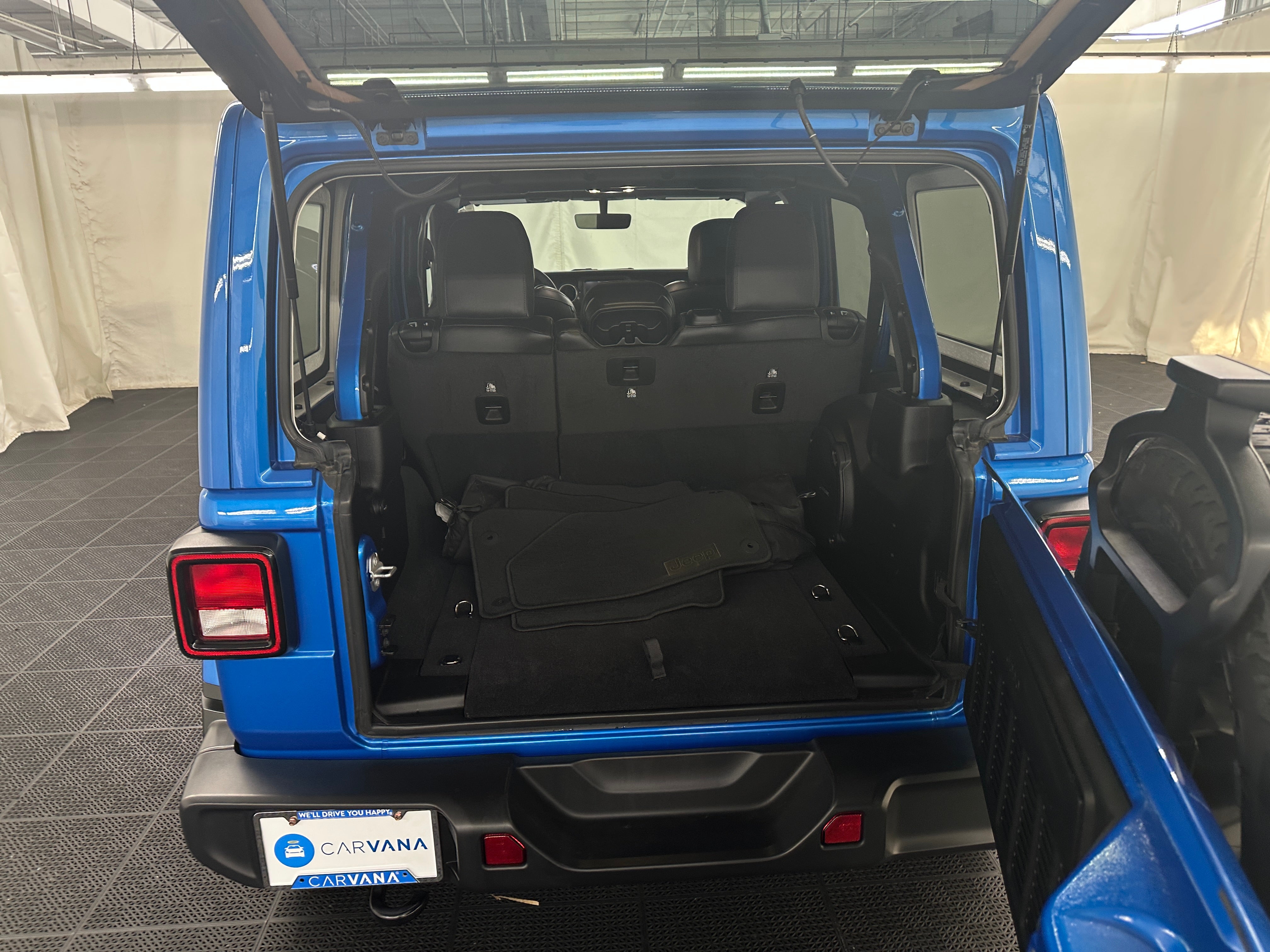 2023 Jeep Wrangler Unlimited Altitude 6