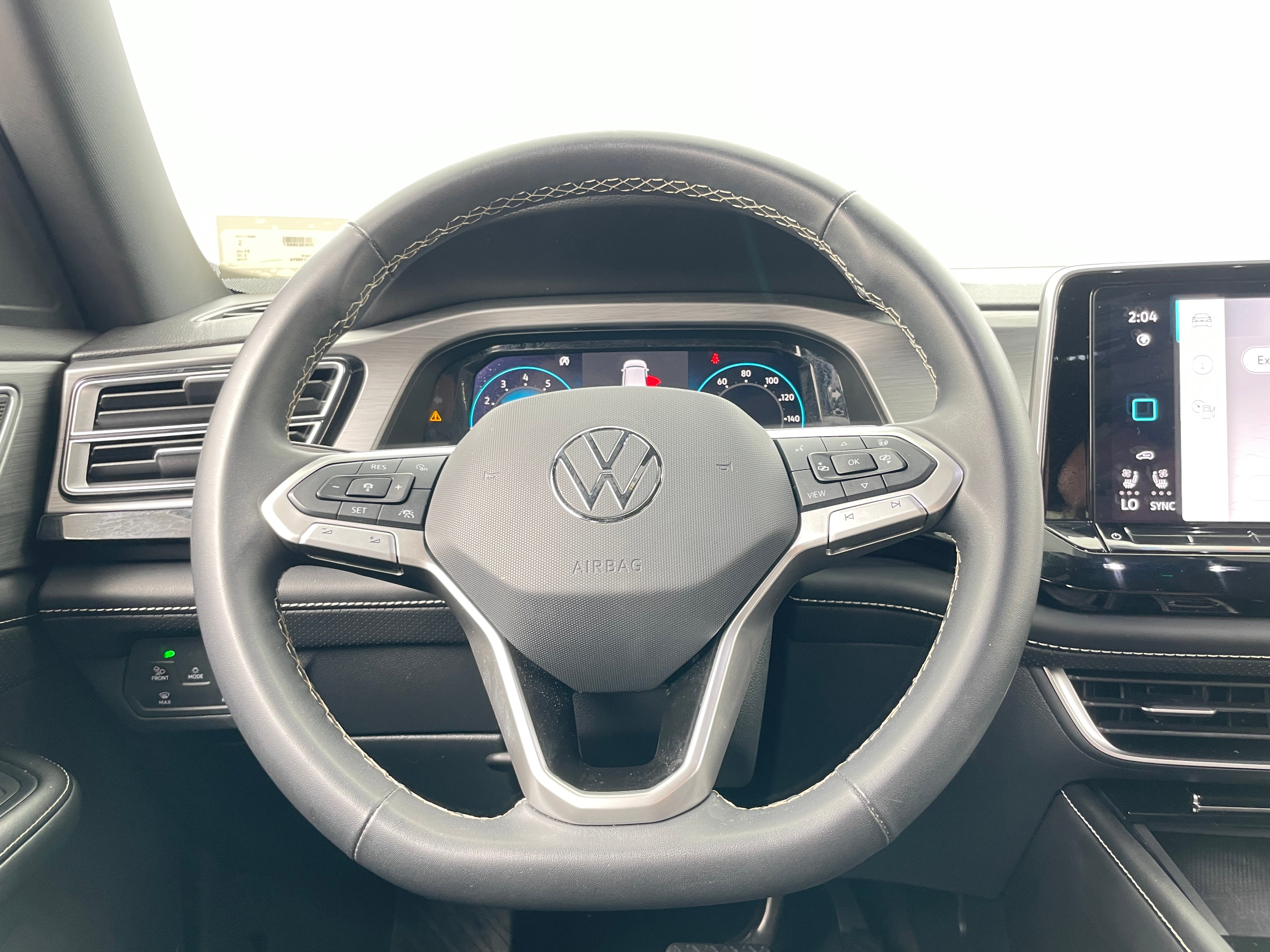 2024 Volkswagen Atlas SE 4
