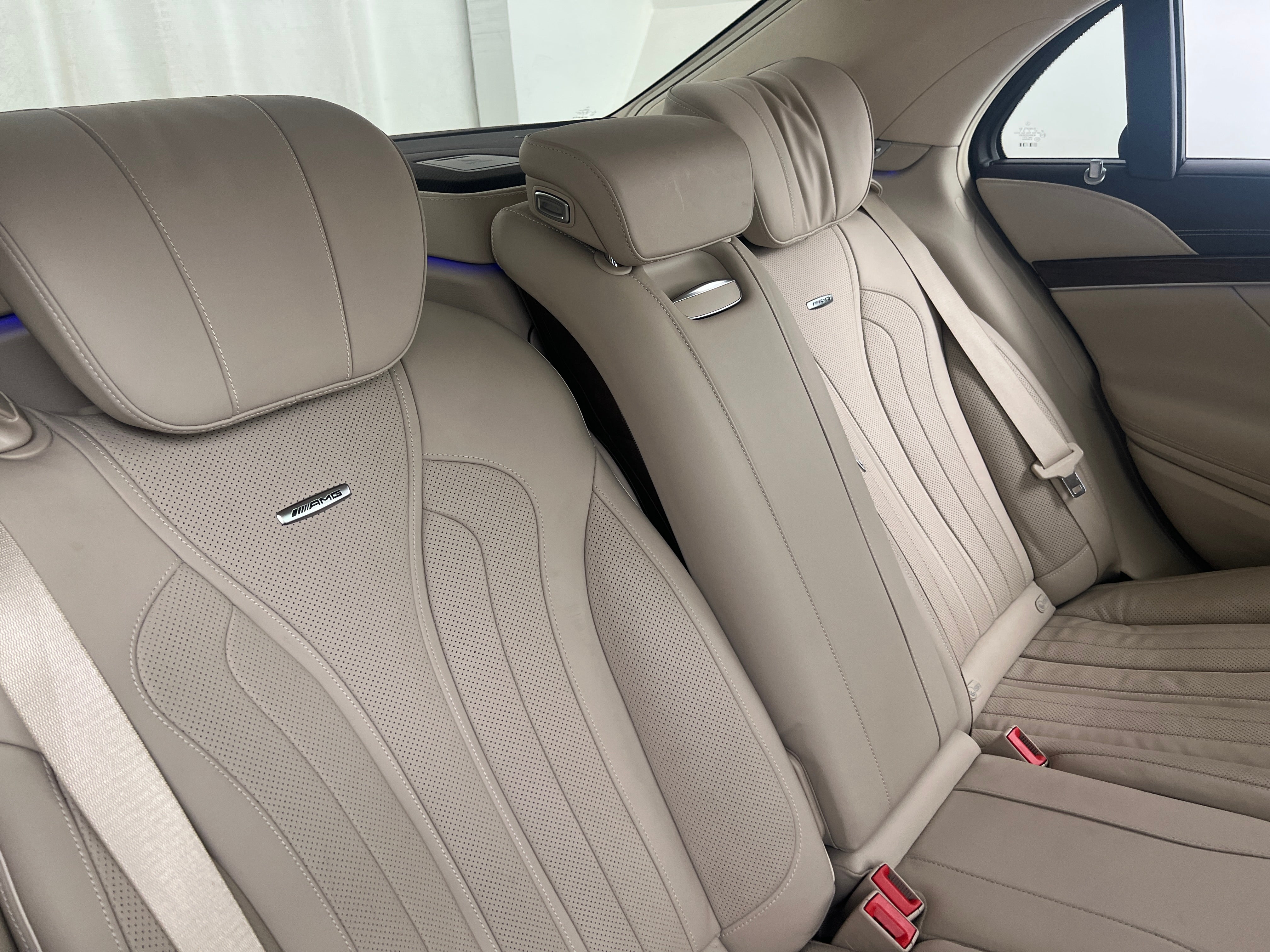 2015 Mercedes-Benz S-Class AMG S 63 4MATIC 5