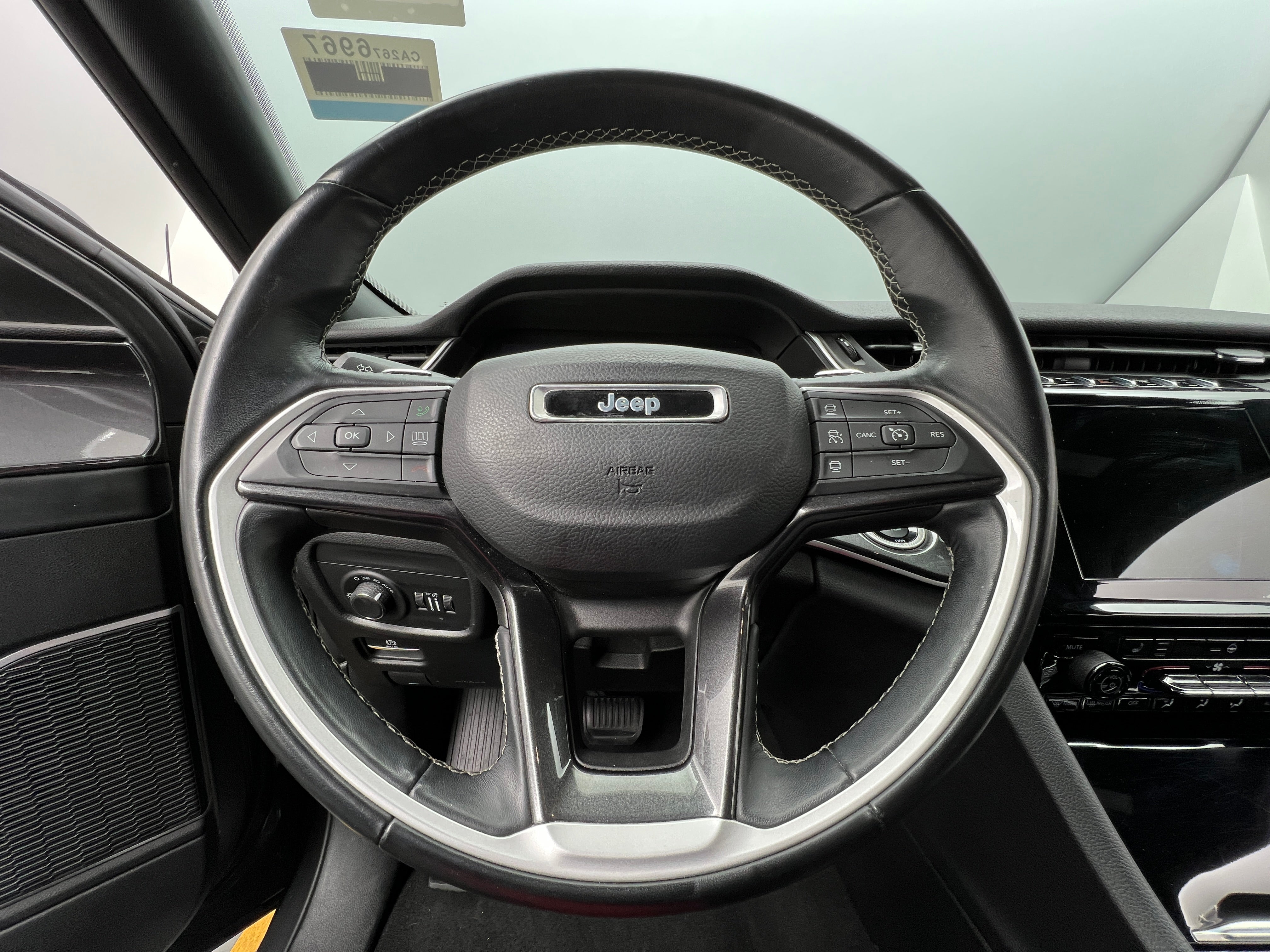 2022 Jeep Grand Cherokee L Altitude 5