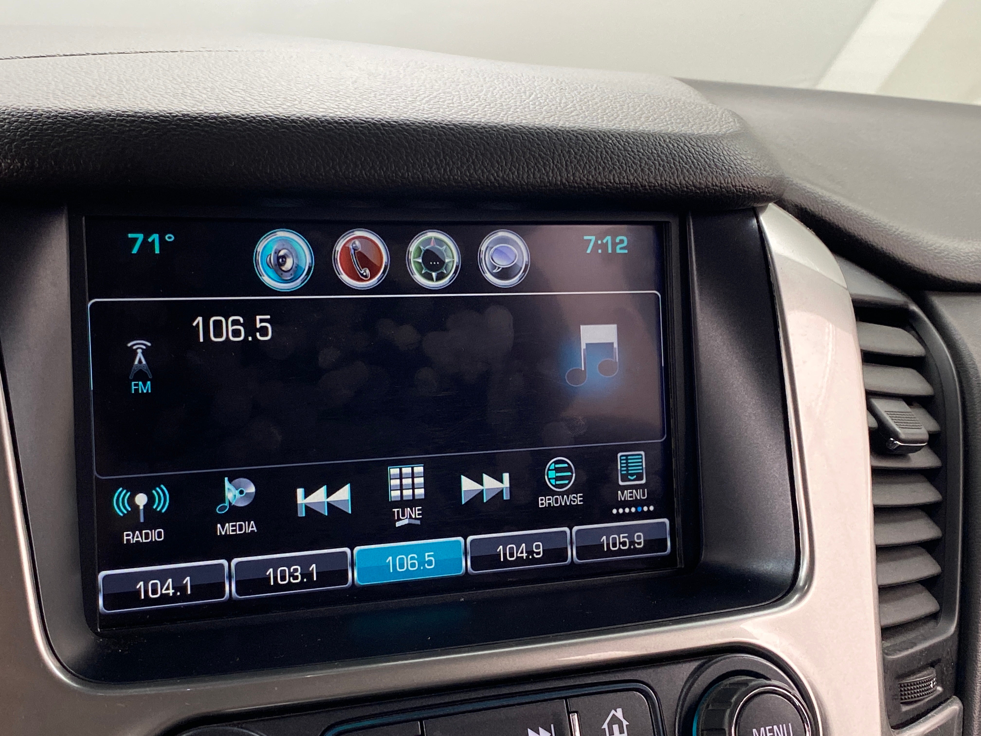2018 Chevrolet Tahoe LT 3