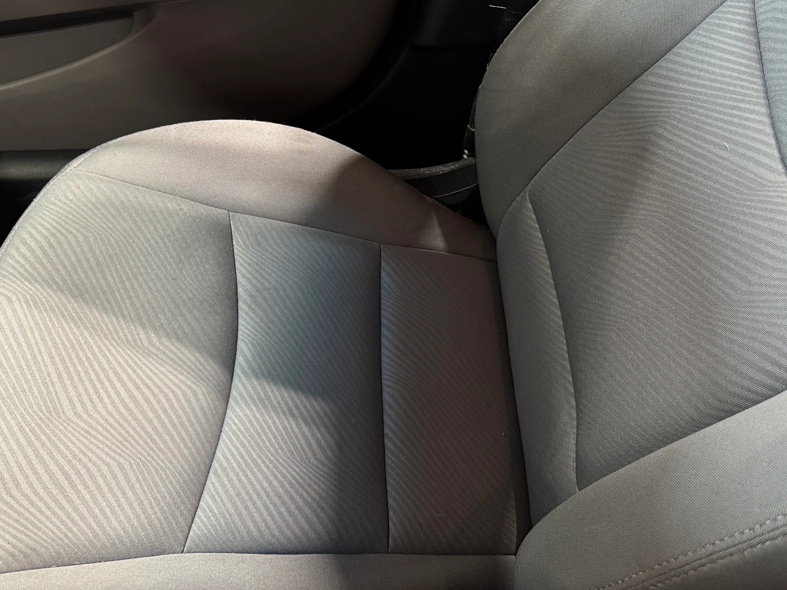 2013 Hyundai Elantra GLS 2