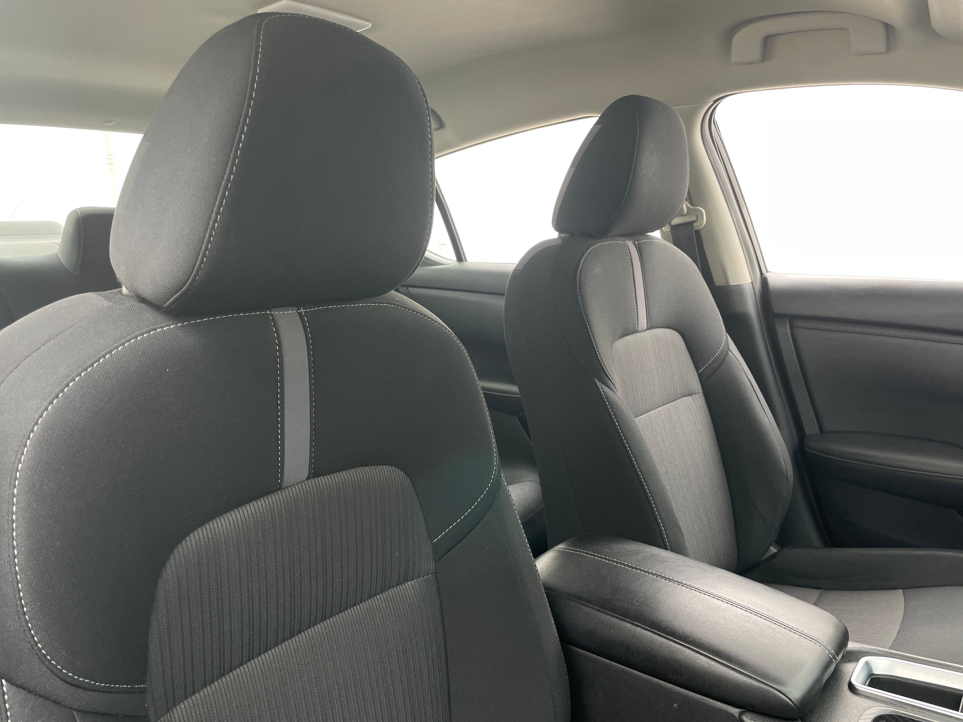 2023 Nissan Sentra SV 2