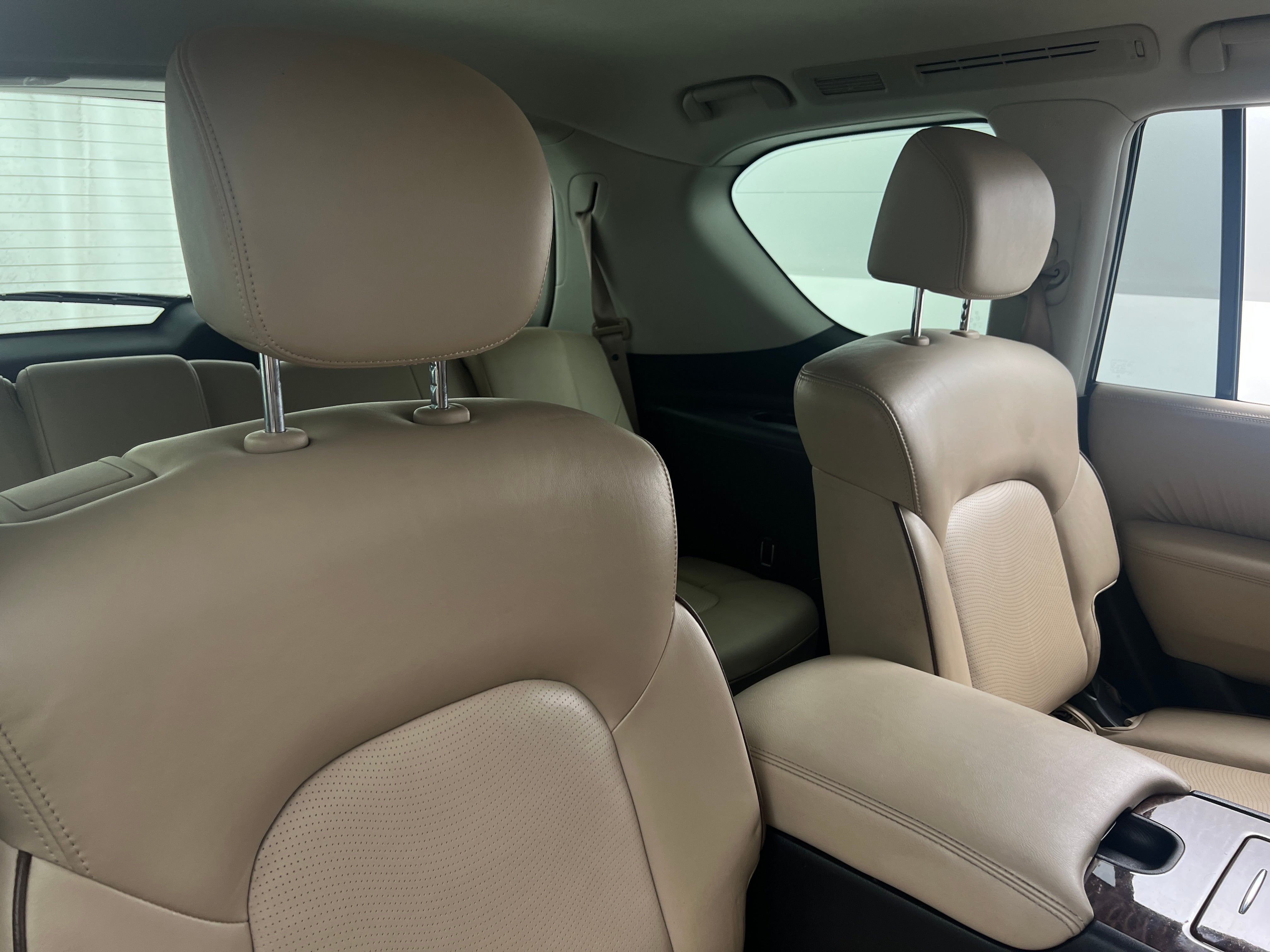 2020 Nissan Armada Platinum Edition 6