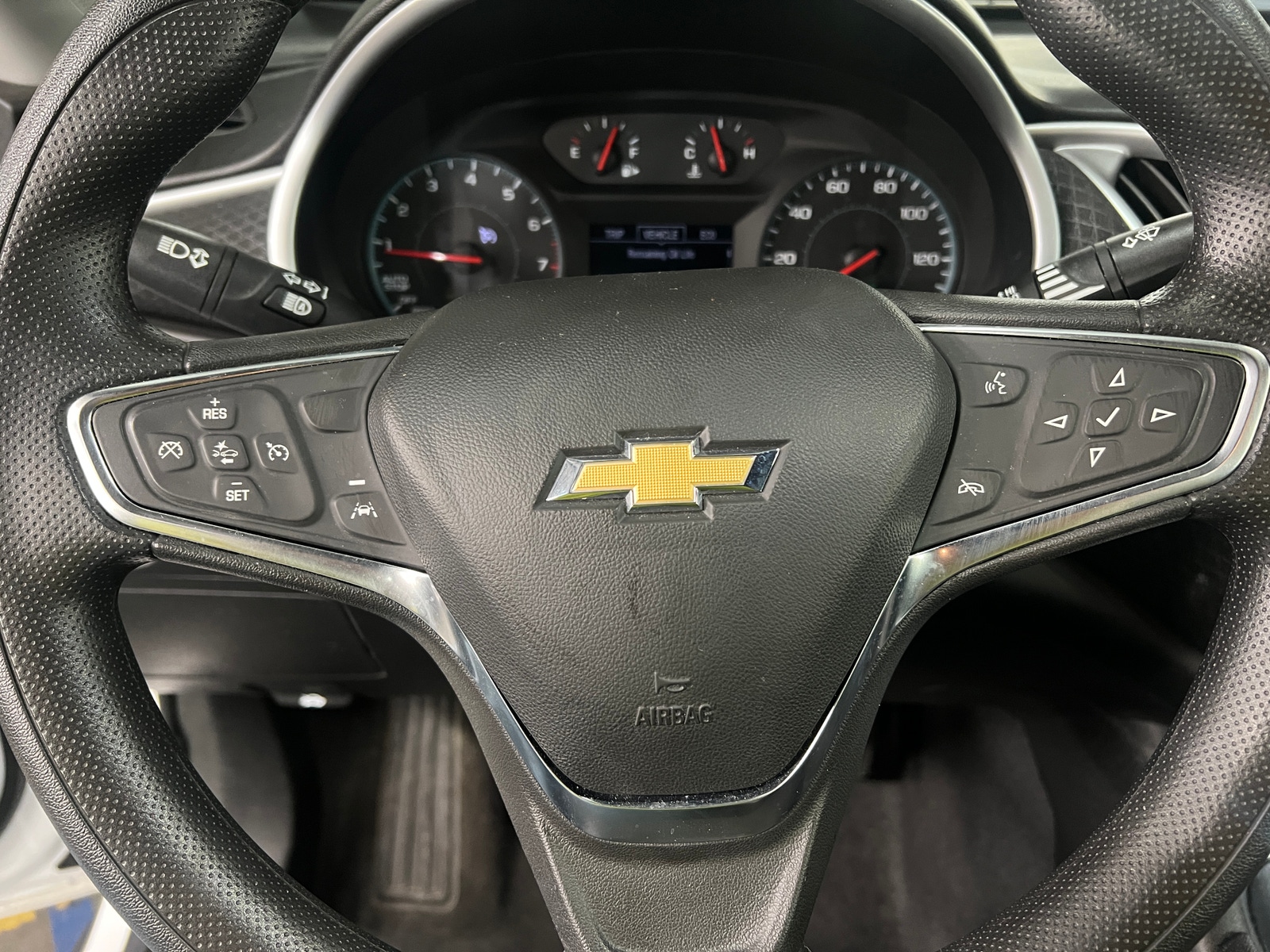 Thumbnail: 2024 Chevrolet Malibu - 5