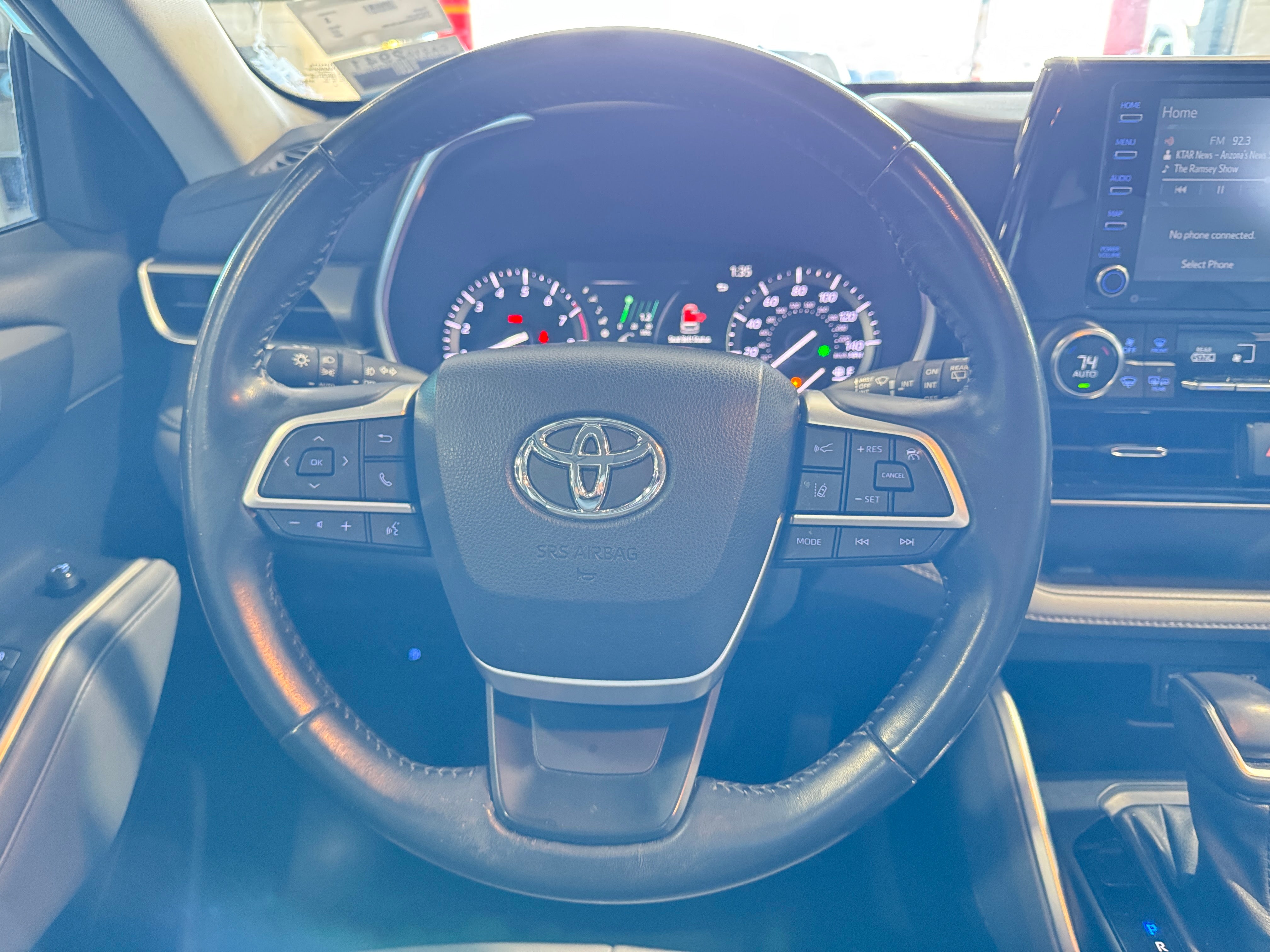 2022 Toyota Highlander XLE 4