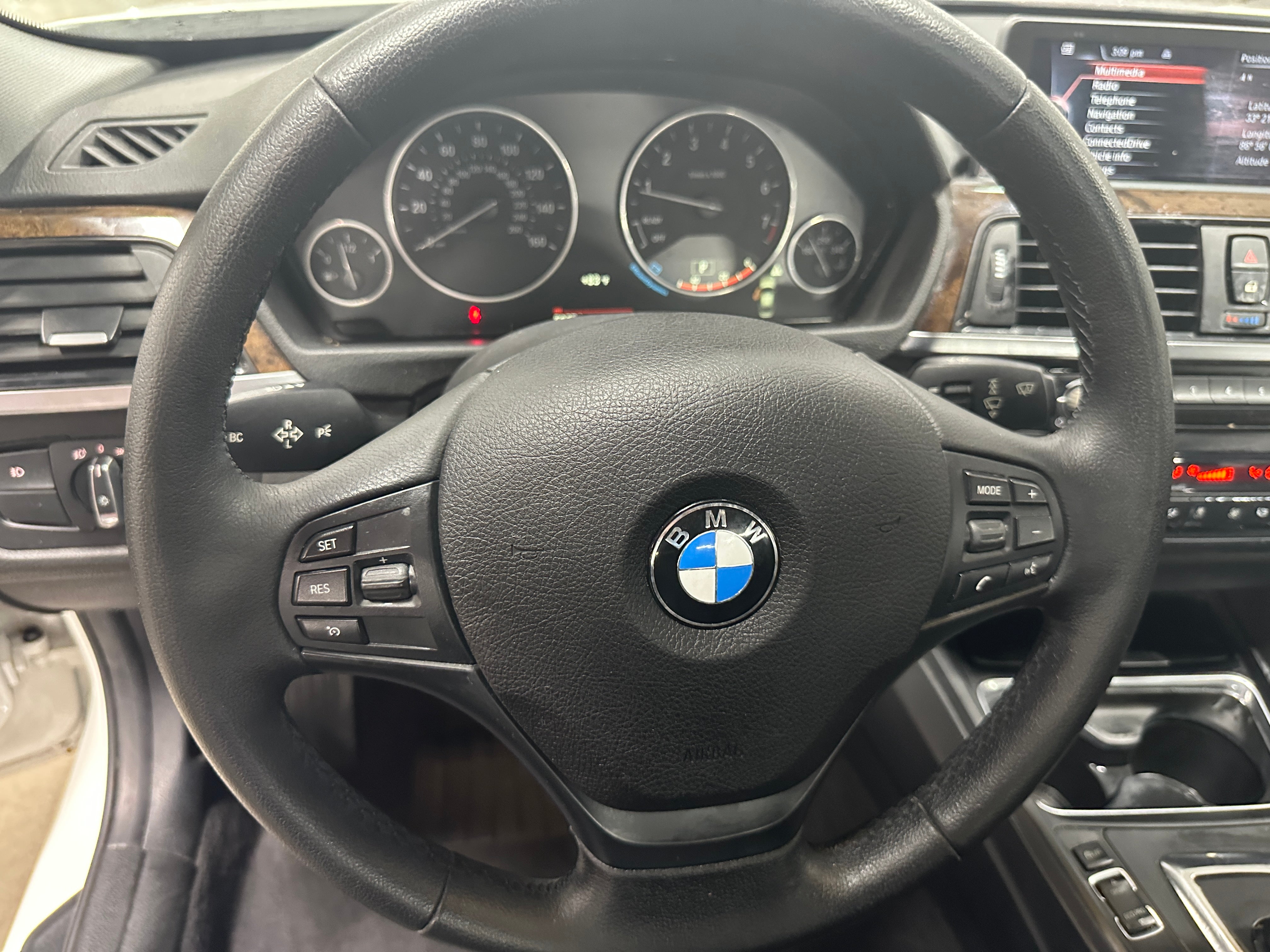 2015 BMW 3 Series 320i 4
