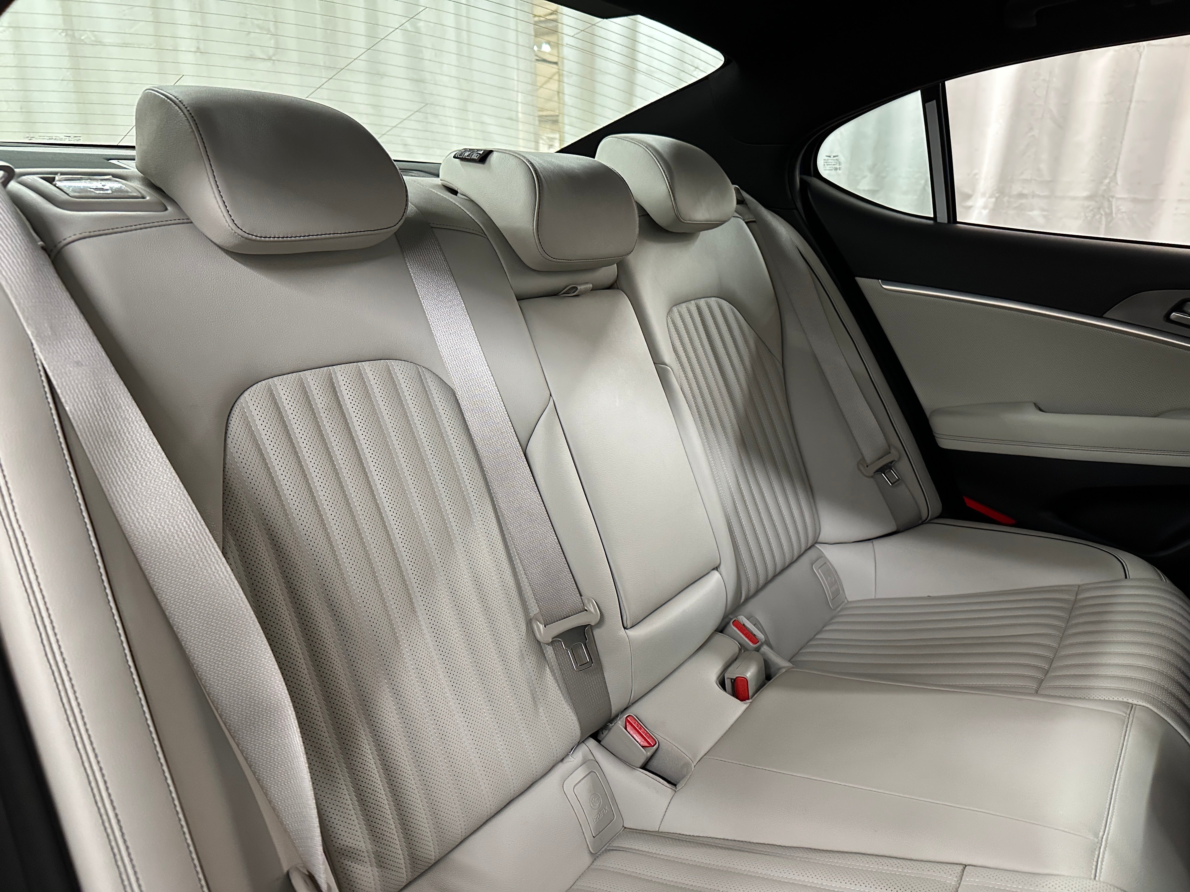 2024 Genesis G70 Sport Advanced 5