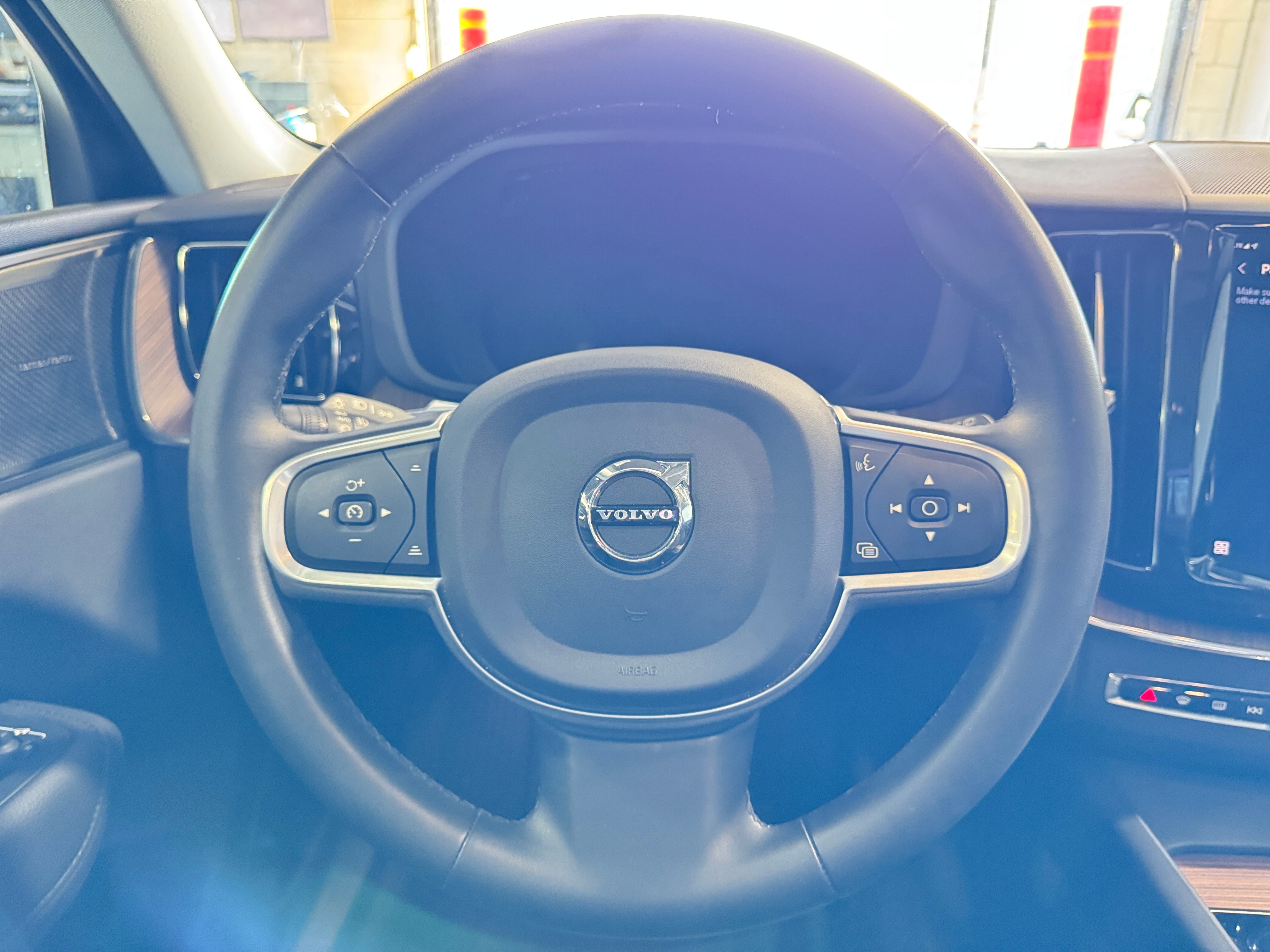 2022 Volvo XC60 Recharge Core 4