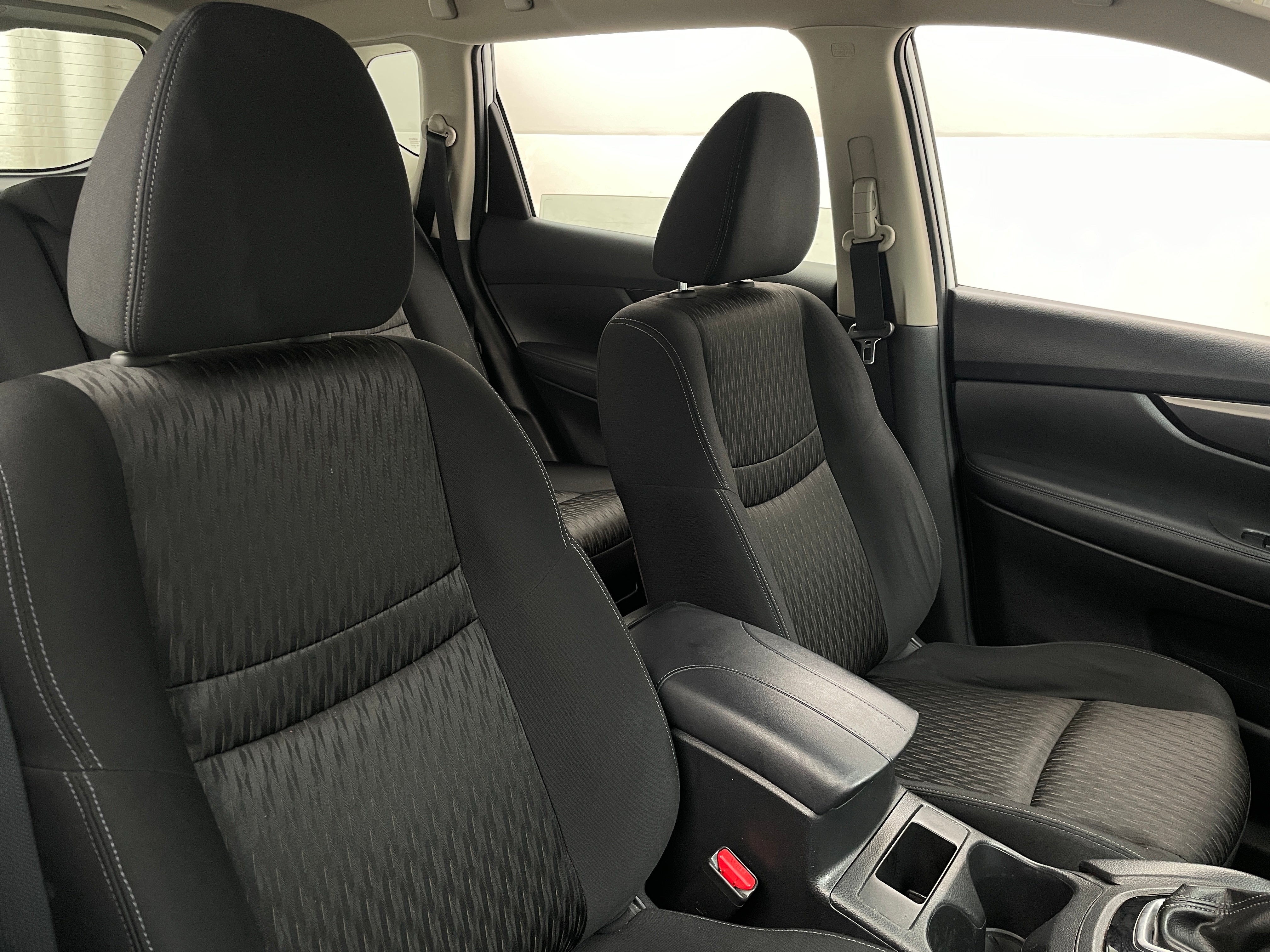 2017 Nissan Rogue S 2