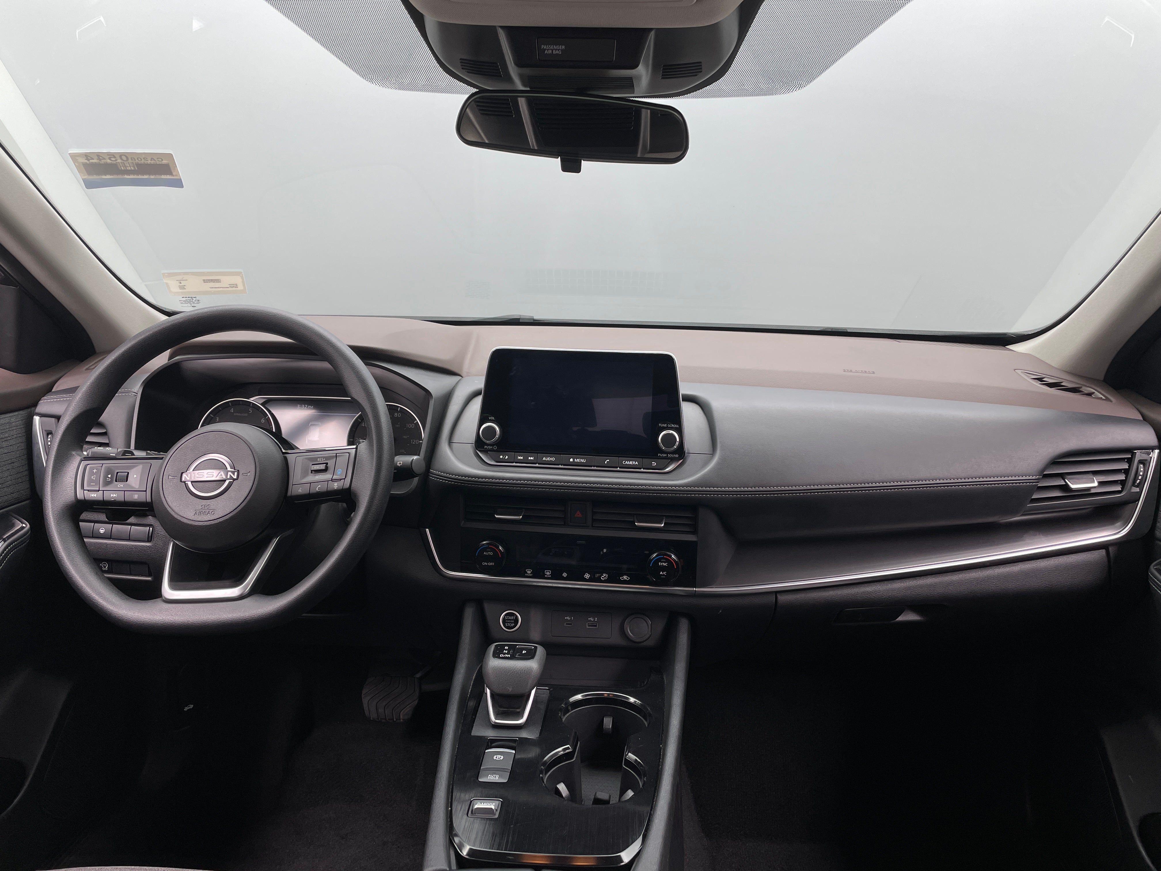2023 Nissan Rogue SV 3