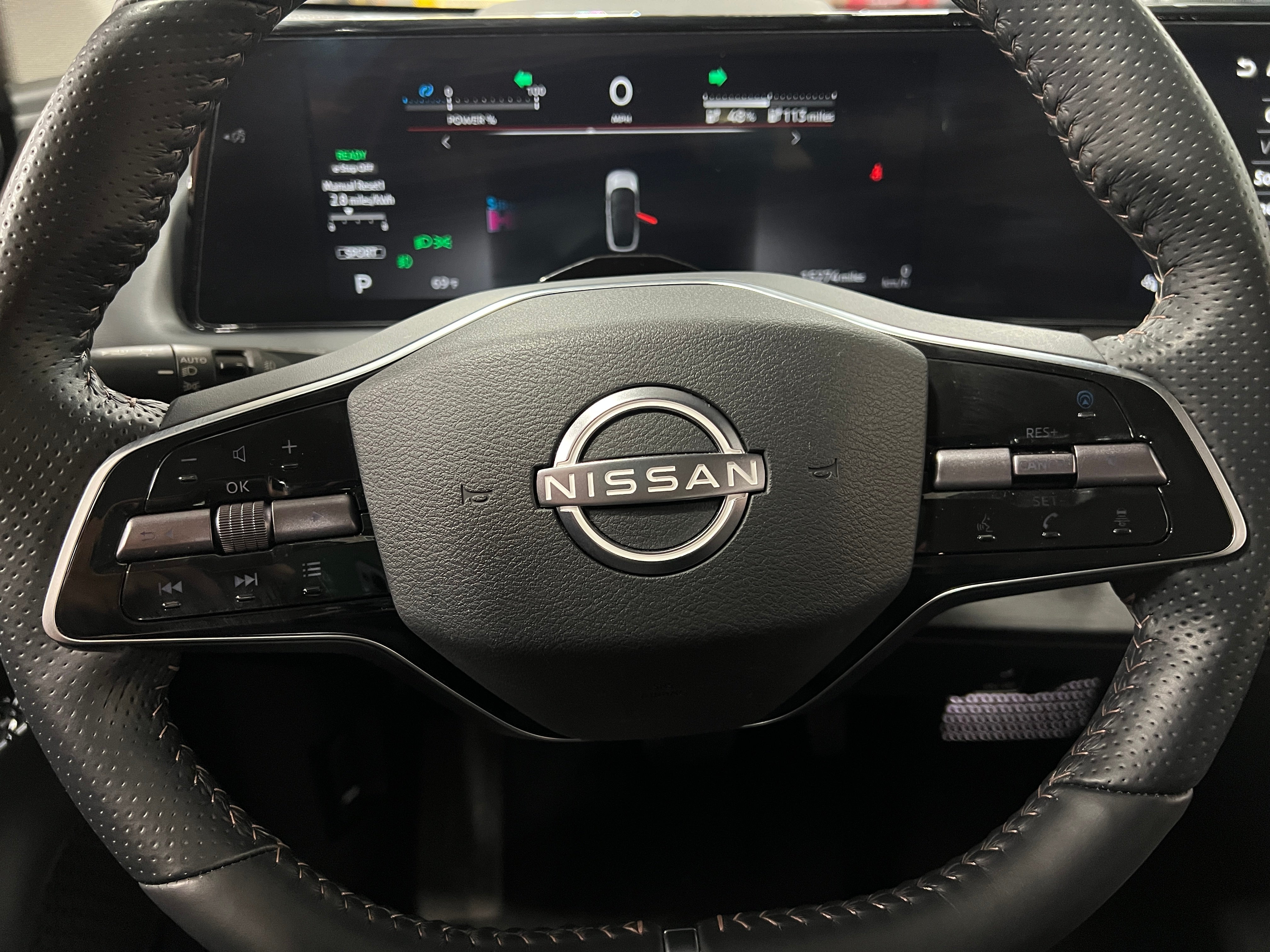 2023 Nissan Ariya Empower+ 5